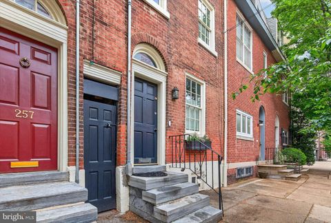 Photo of 255 Queen Street, PHILADELPHIA, PA 19147 (MLS # PAPH2612800)