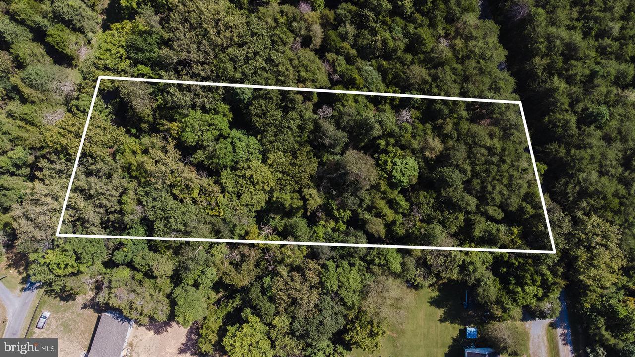 RIVERVIEW ESTATES - Land