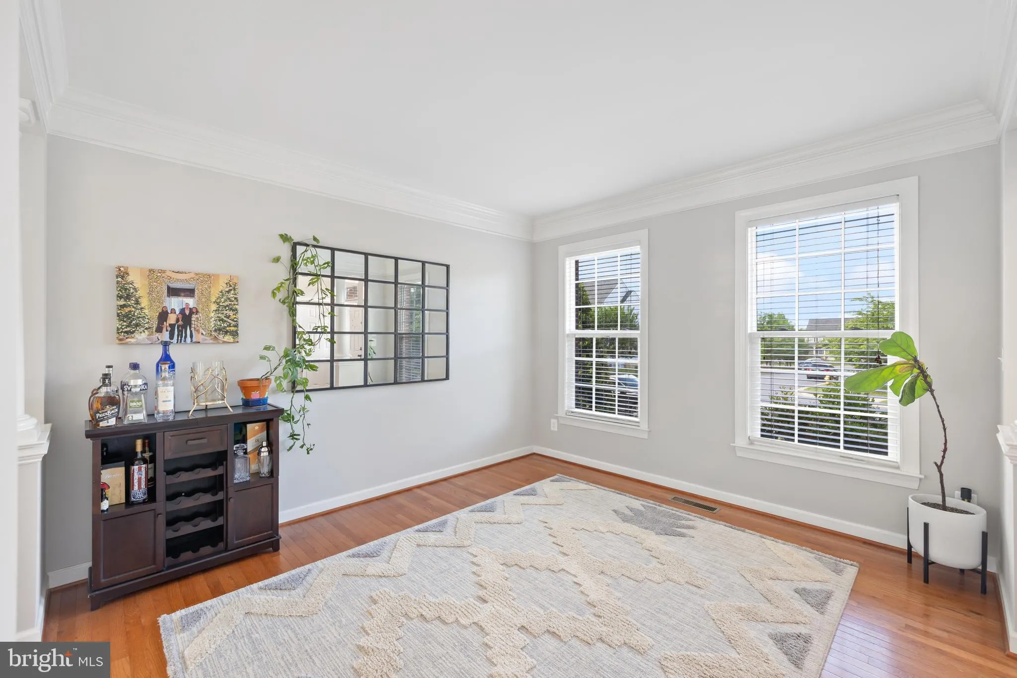 Gainesville, Virginia 20155, United States, 4 Bedrooms Bedrooms, ,4 BathroomsBathrooms,Residential,Contingent,136167