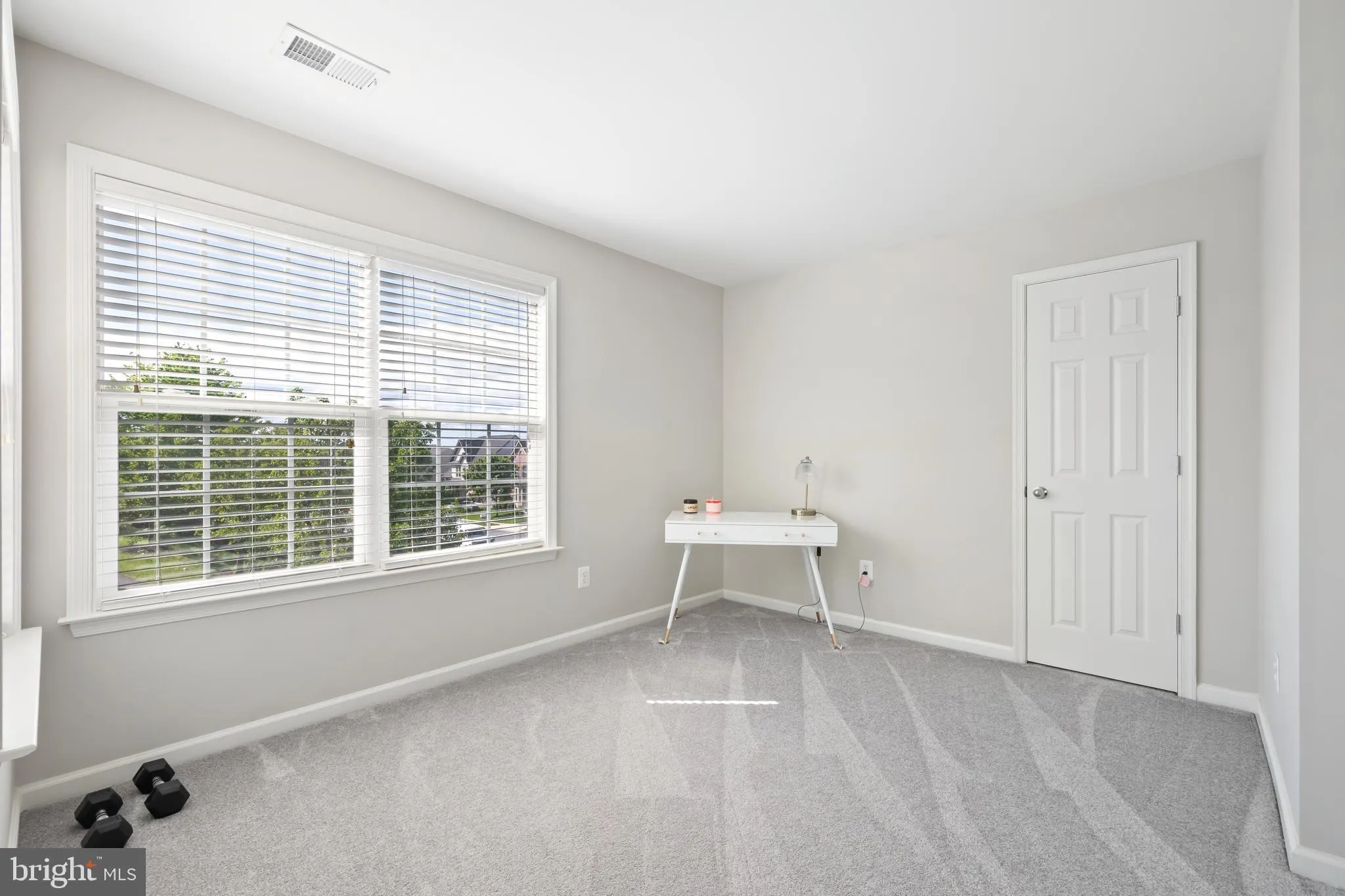 Gainesville, Virginia 20155, United States, 4 Bedrooms Bedrooms, ,4 BathroomsBathrooms,Residential,Contingent,136167