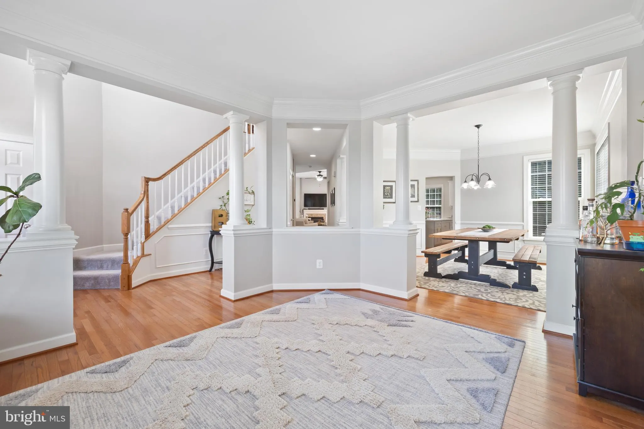 Gainesville, Virginia 20155, United States, 4 Bedrooms Bedrooms, ,4 BathroomsBathrooms,Residential,Contingent,136167