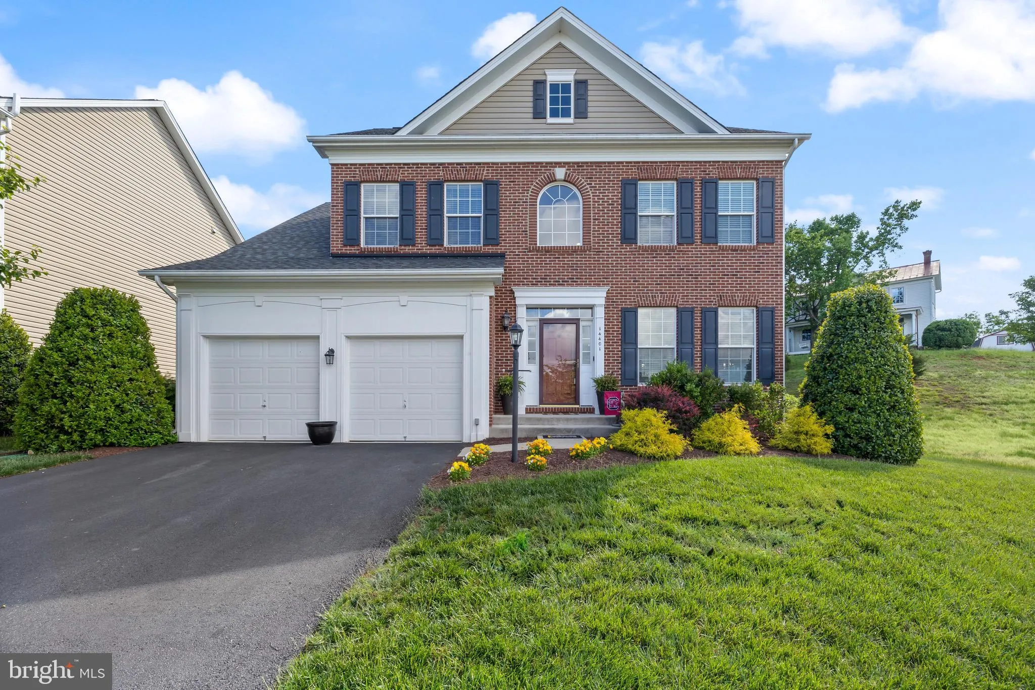 Gainesville, Virginia 20155, United States, 4 Bedrooms Bedrooms, ,4 BathroomsBathrooms,Residential,Contingent,136167