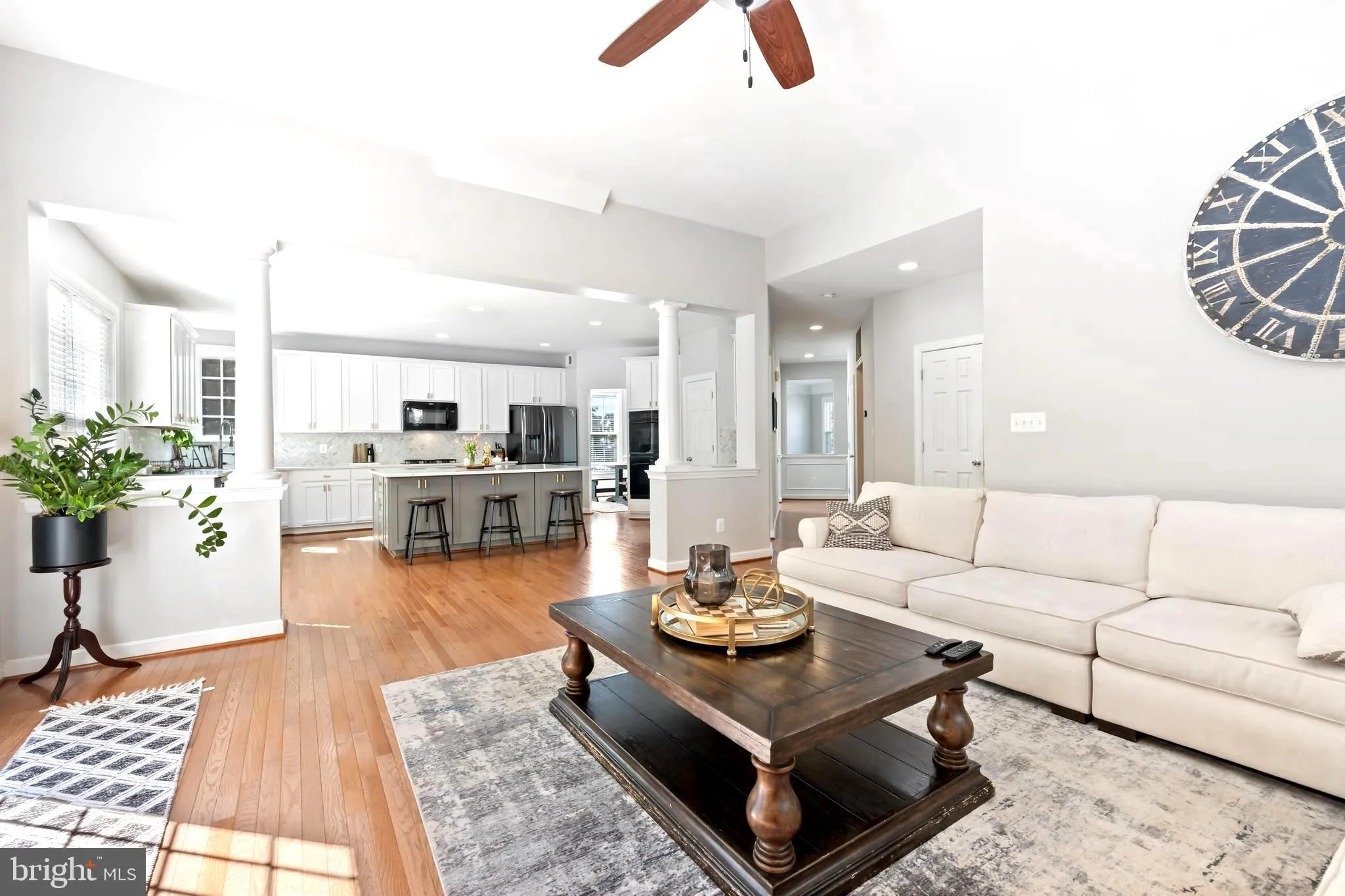 Gainesville, Virginia 20155, United States, 4 Bedrooms Bedrooms, ,4 BathroomsBathrooms,Residential,Contingent,136167