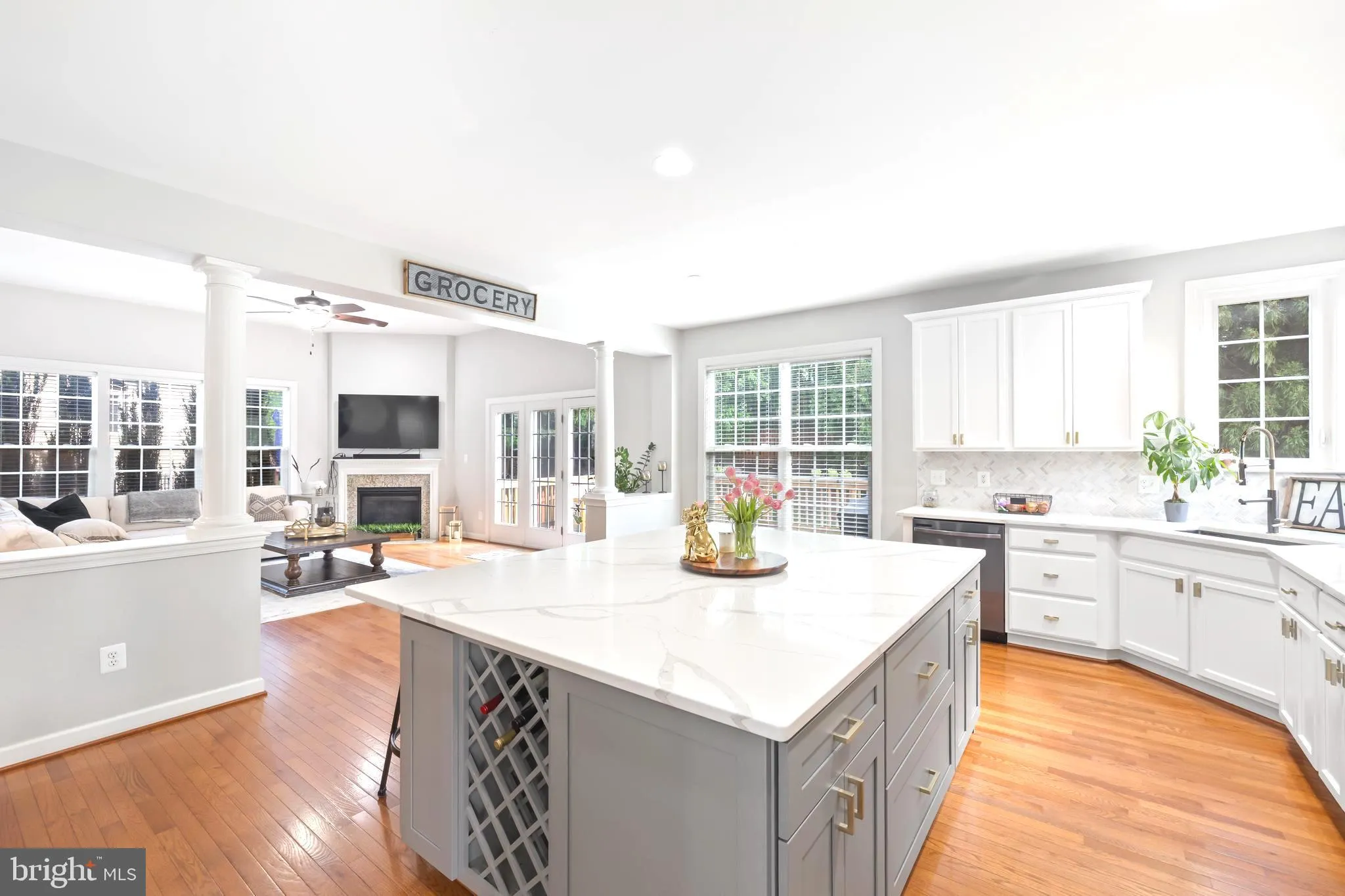 Gainesville, Virginia 20155, United States, 4 Bedrooms Bedrooms, ,4 BathroomsBathrooms,Residential,Contingent,136167