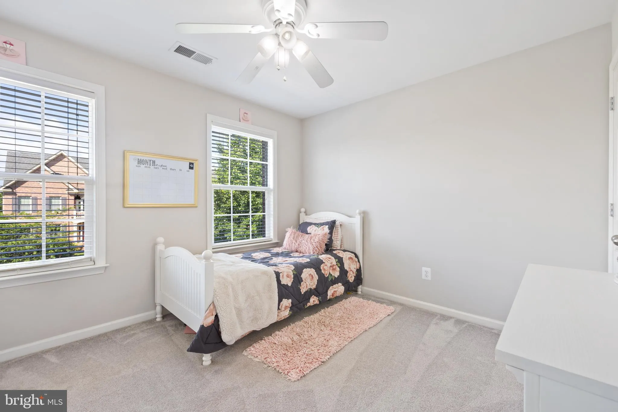 Gainesville, Virginia 20155, United States, 4 Bedrooms Bedrooms, ,4 BathroomsBathrooms,Residential,Contingent,136167