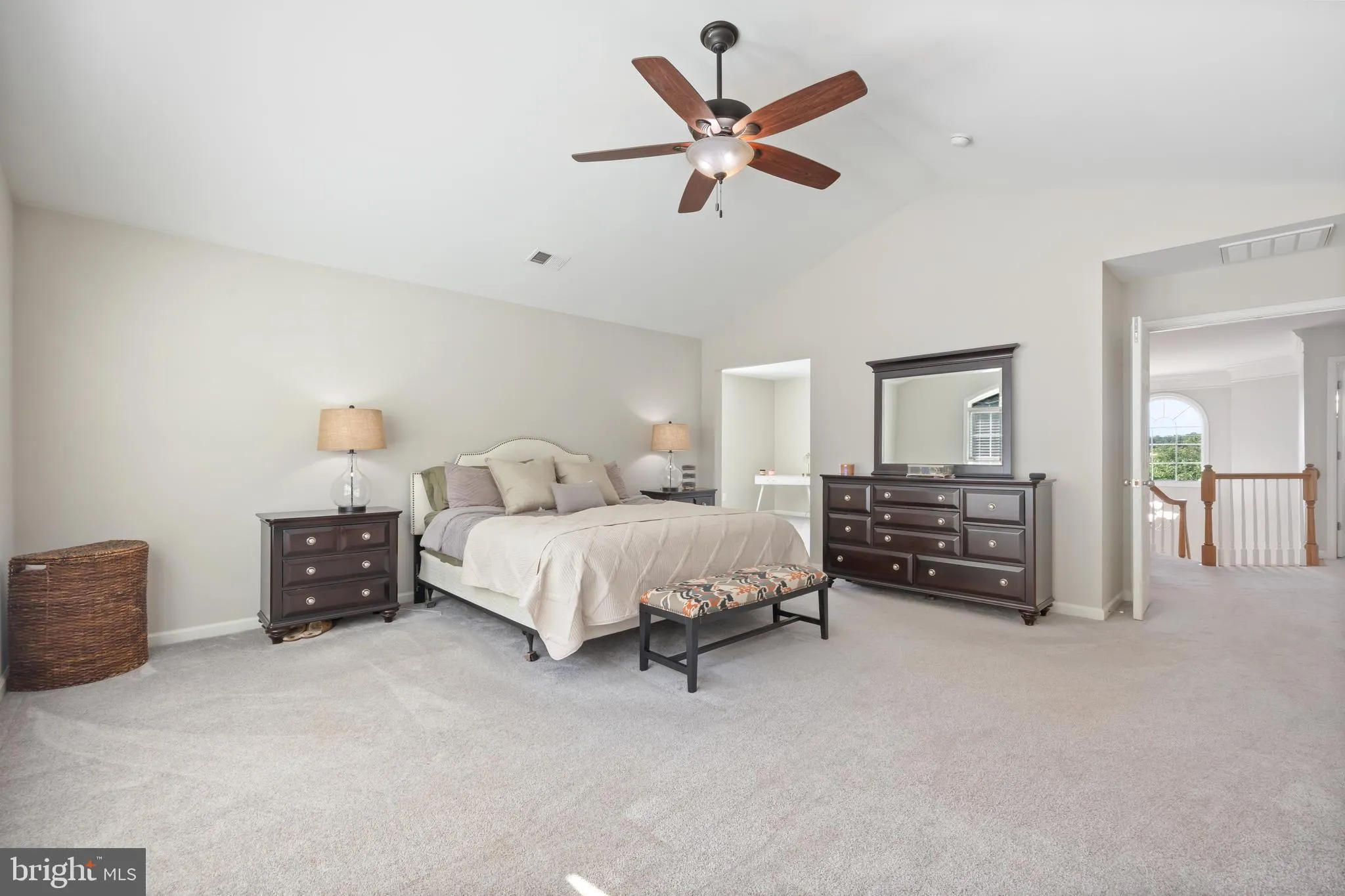 Gainesville, Virginia 20155, United States, 4 Bedrooms Bedrooms, ,4 BathroomsBathrooms,Residential,Contingent,136167