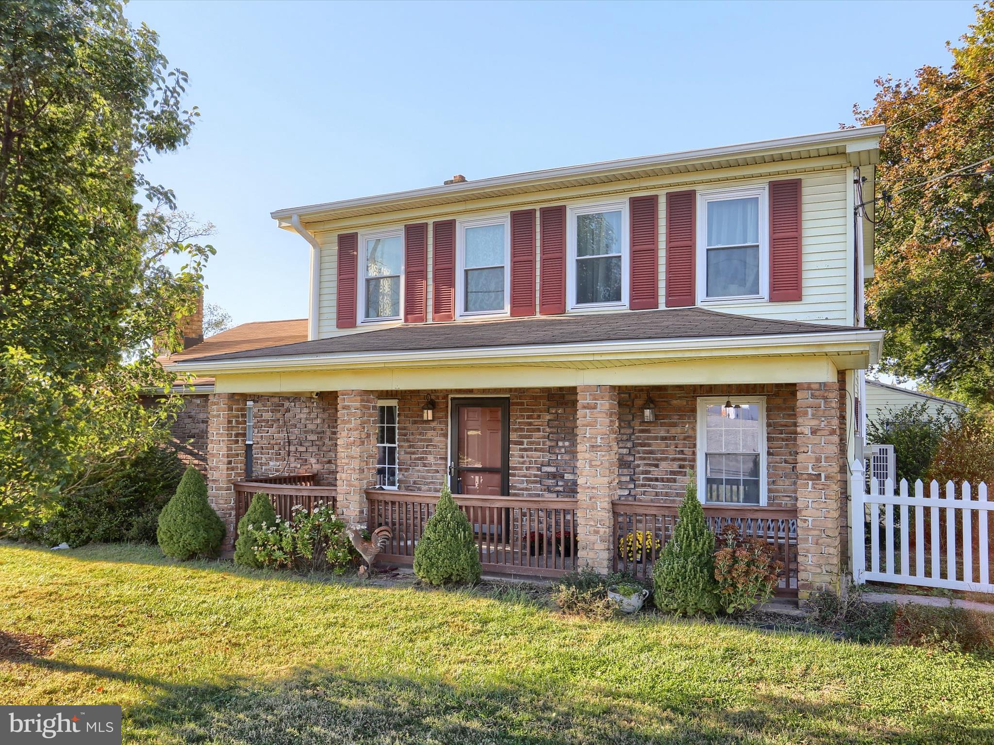 1014 PONDTOWN ROAD