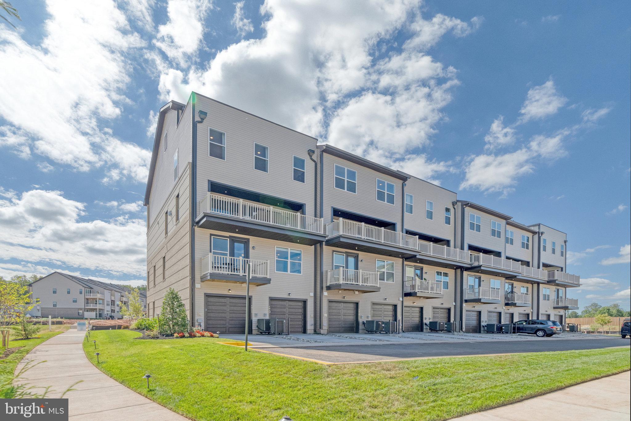 THE BOULEVARDS AT WESTFIELDS - Residential