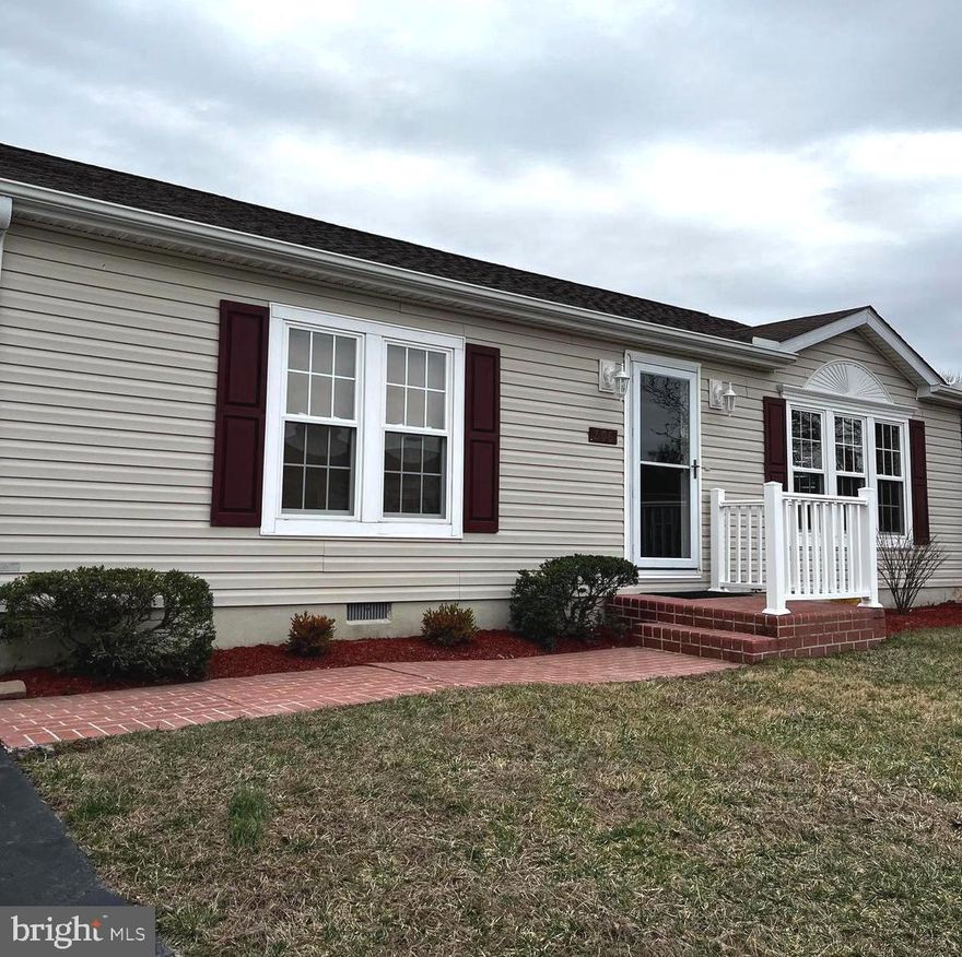 Welcome to your updated home!!   Seller has done updates in the home, including updated hall bath, new windows and blinds,  new screens in the porch,  new water filter for whole house.  New front water spigot.   The dream is the back porch with privacy and cool breezes blowing through.  A must see.