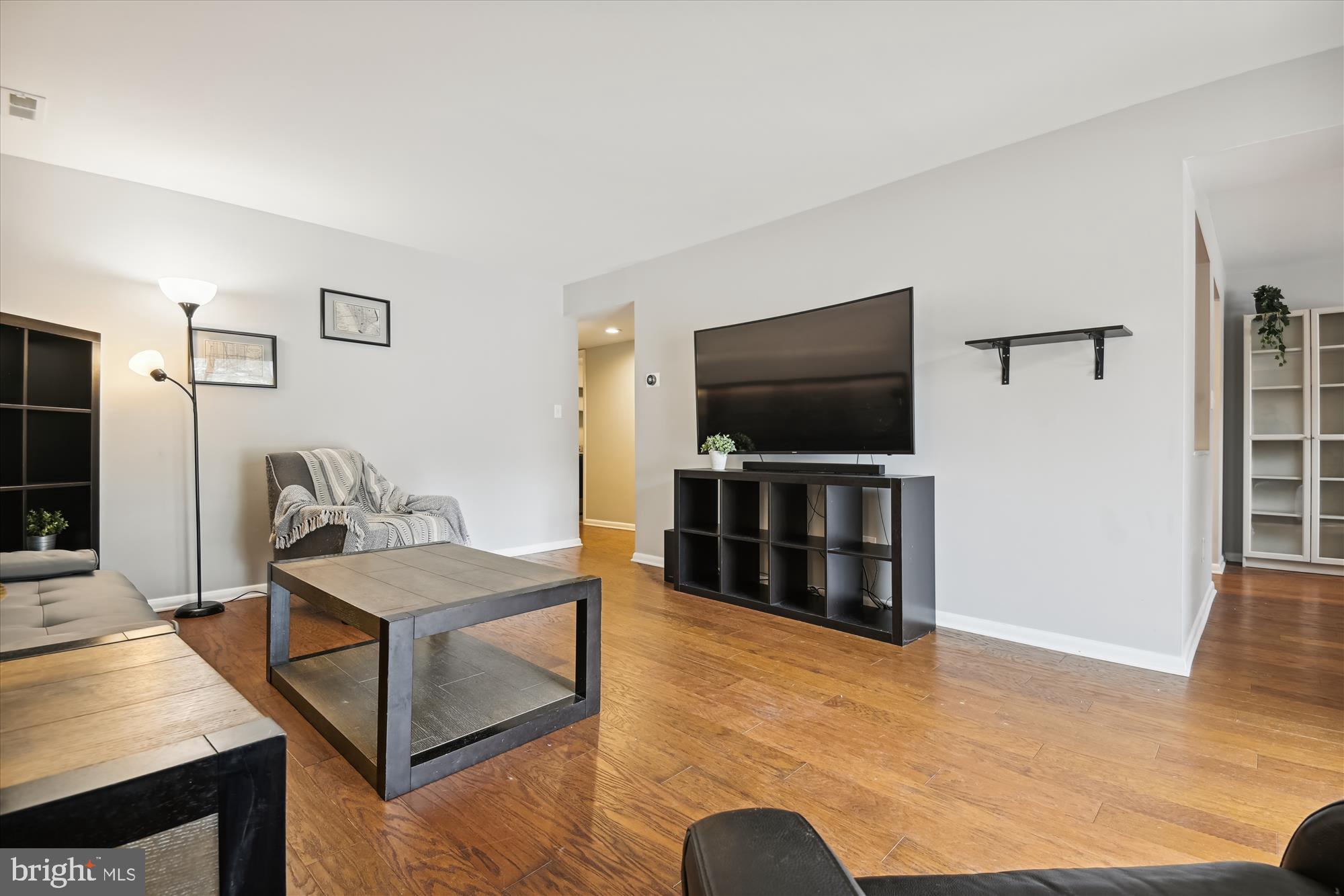 STAPLETON COURT GARDEN - Residential