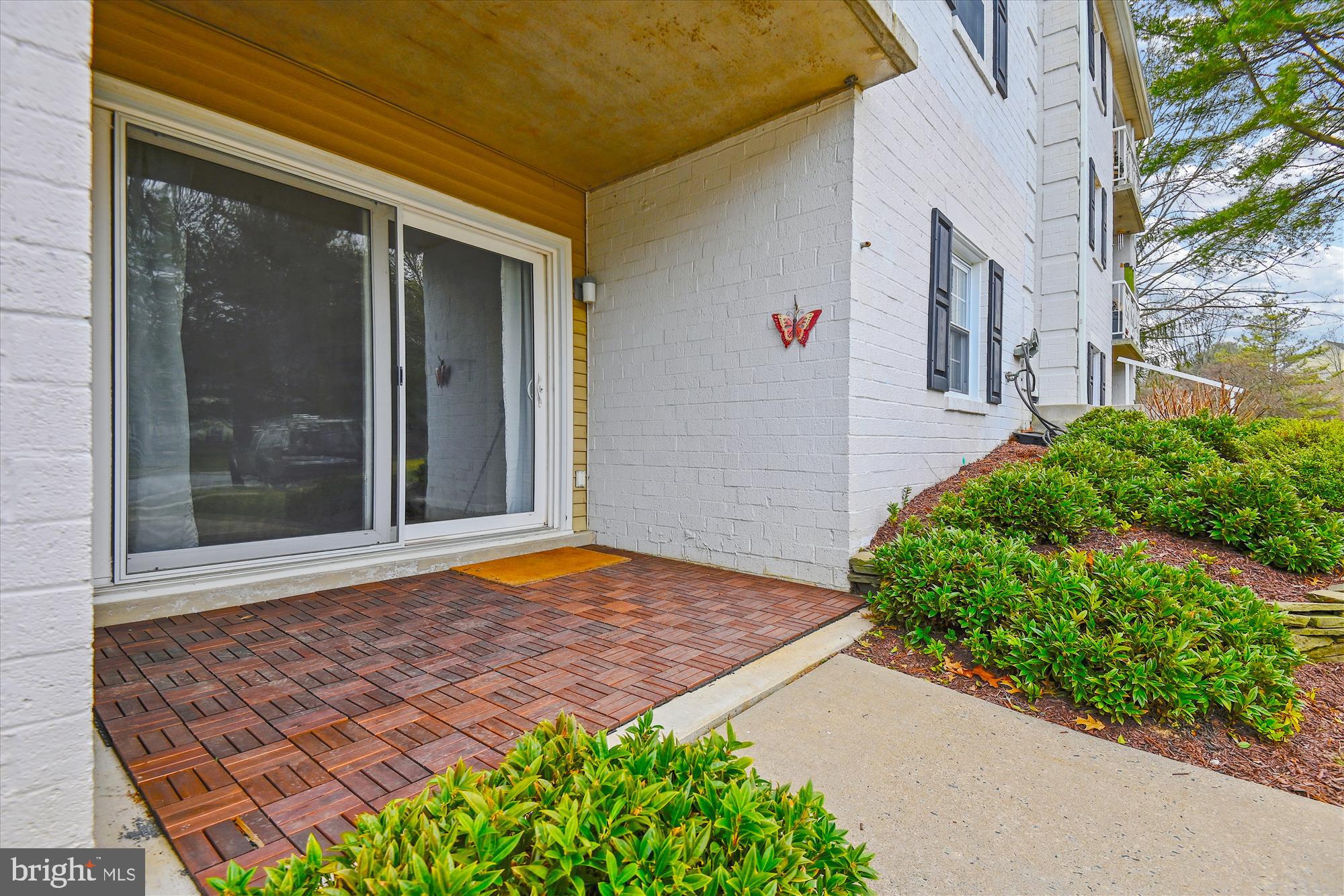 STAPLETON COURT GARDEN - Residential