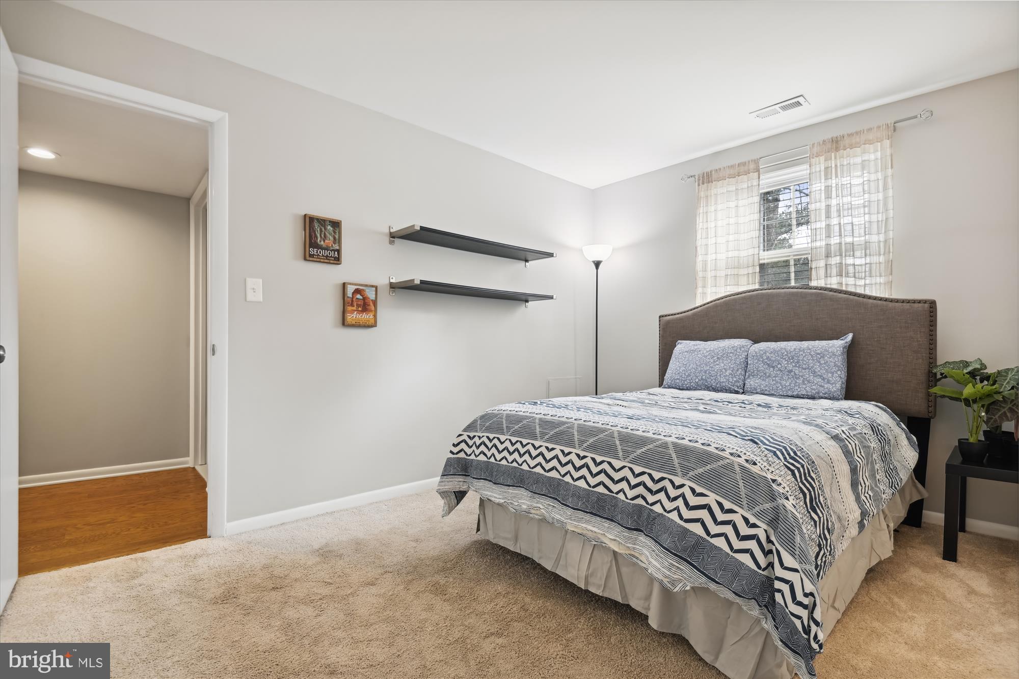 STAPLETON COURT GARDEN - Residential