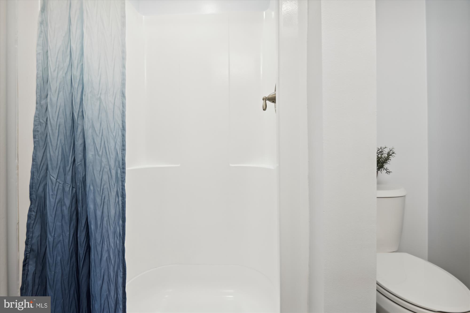 STAPLETON COURT GARDEN - Residential