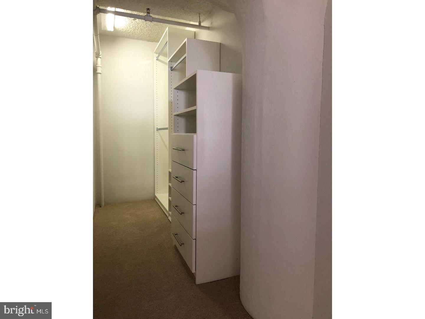 RITTENHOUSE SQUARE - Residential Lease