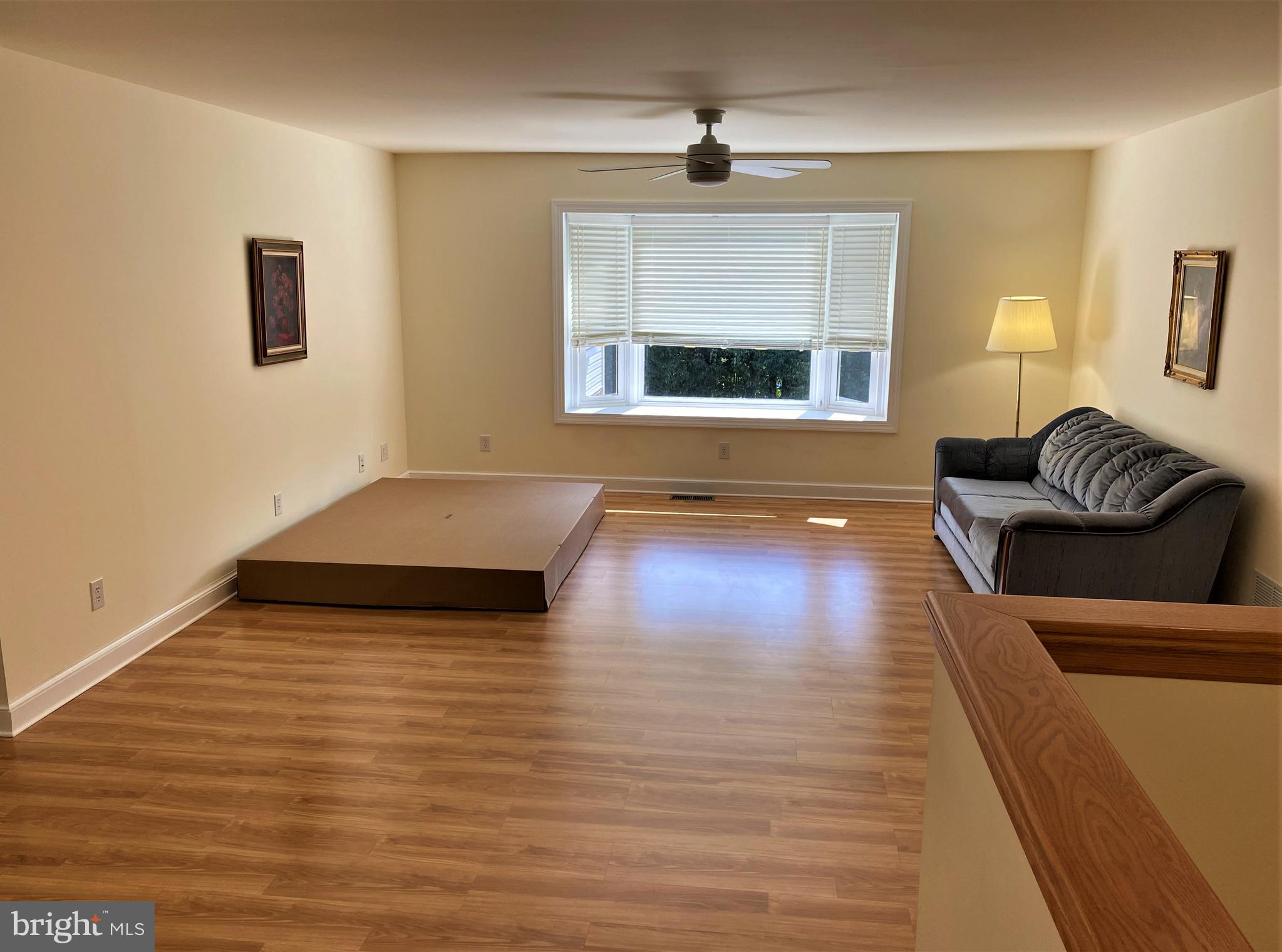 CREST VIEW ACRES - Residential