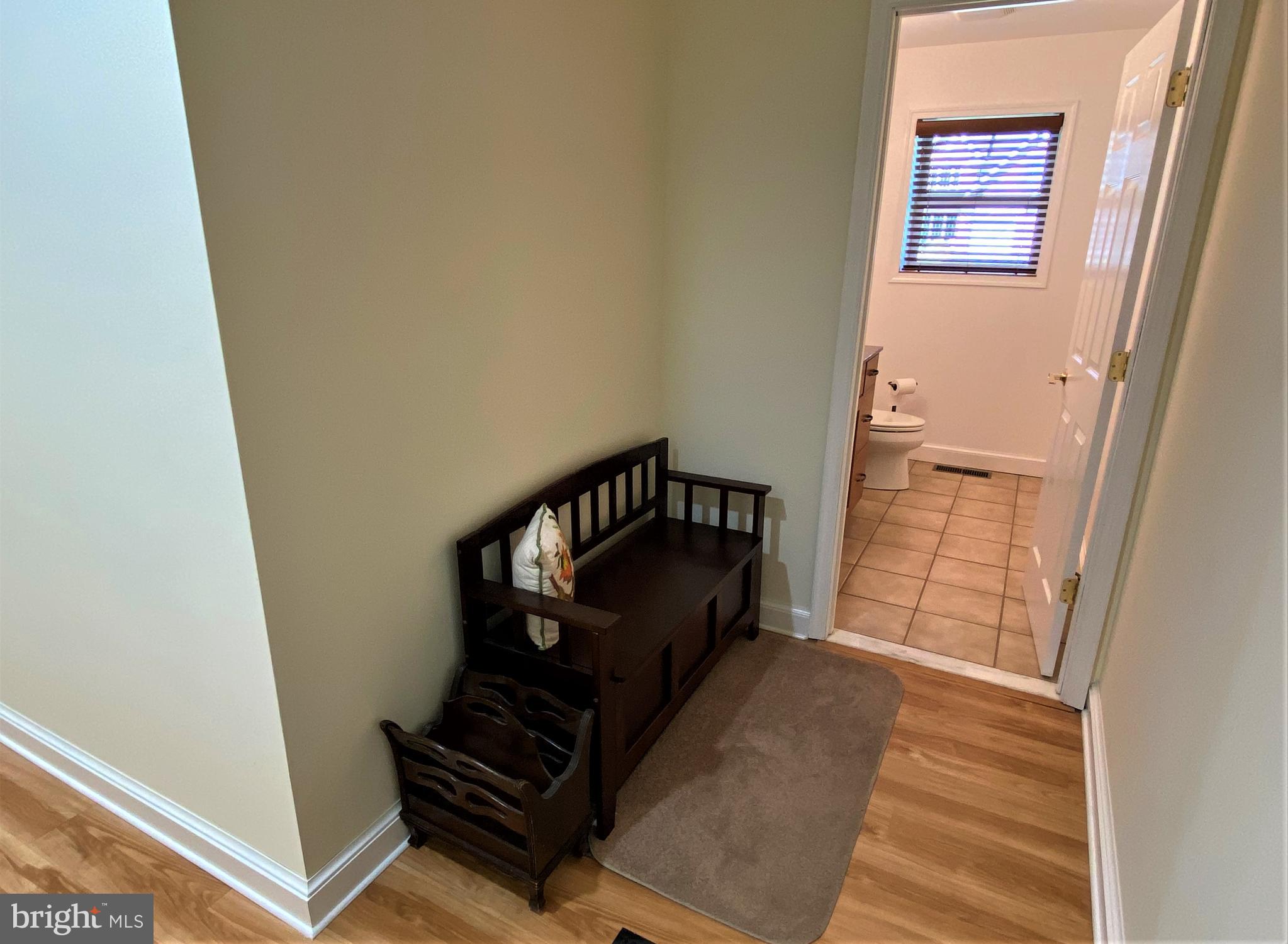 CREST VIEW ACRES - Residential