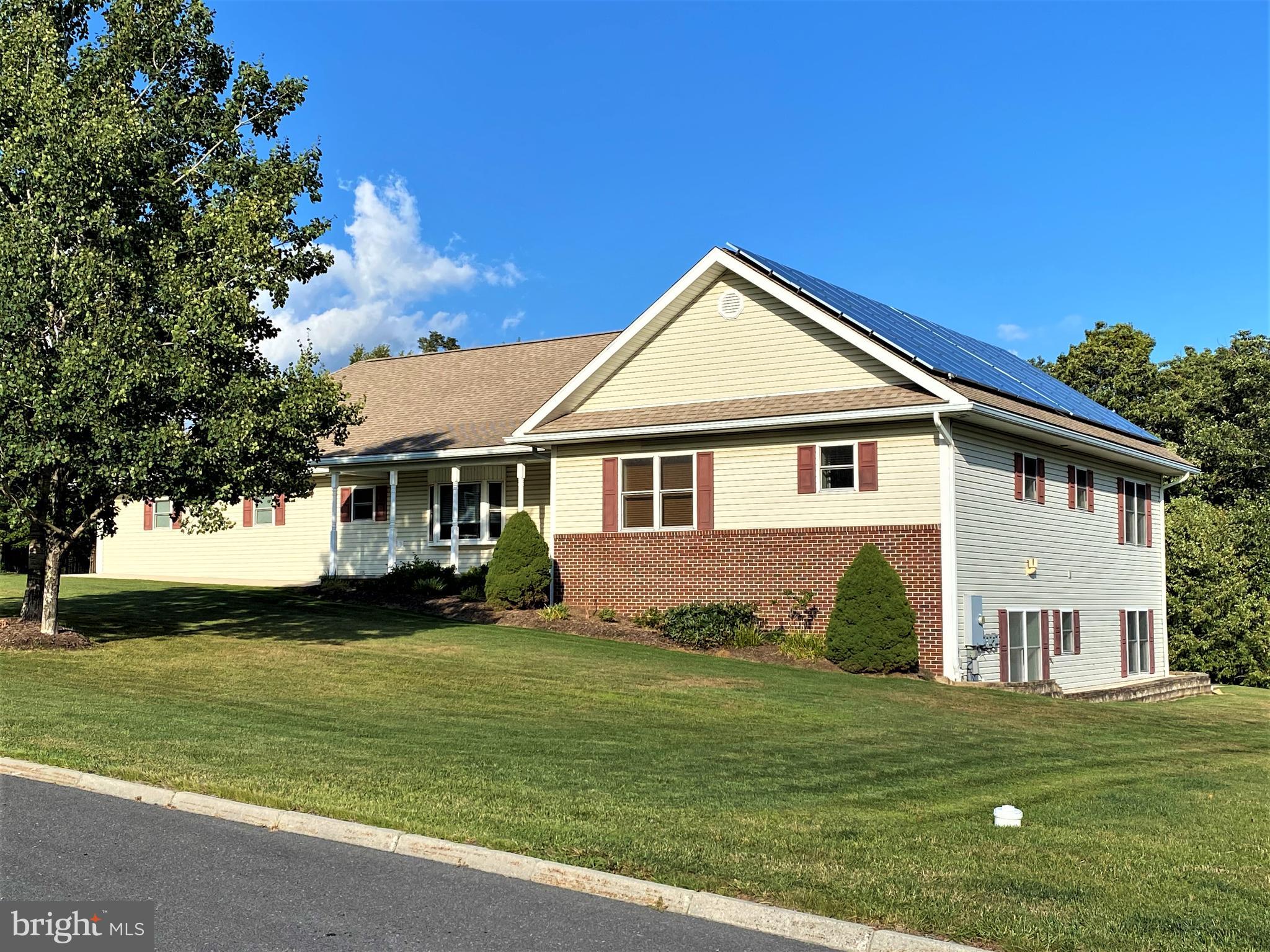 CREST VIEW ACRES - Residential