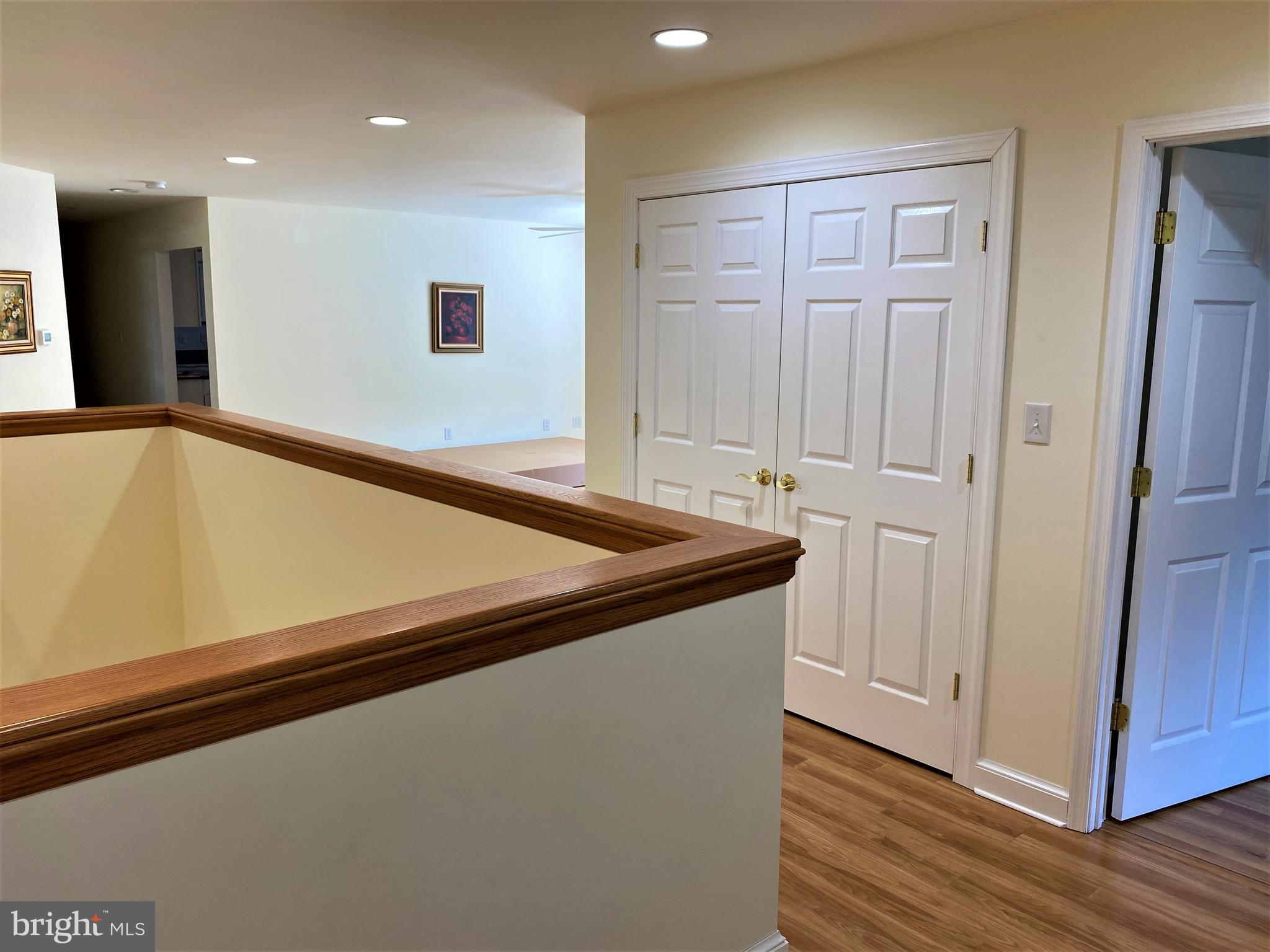 CREST VIEW ACRES - Residential