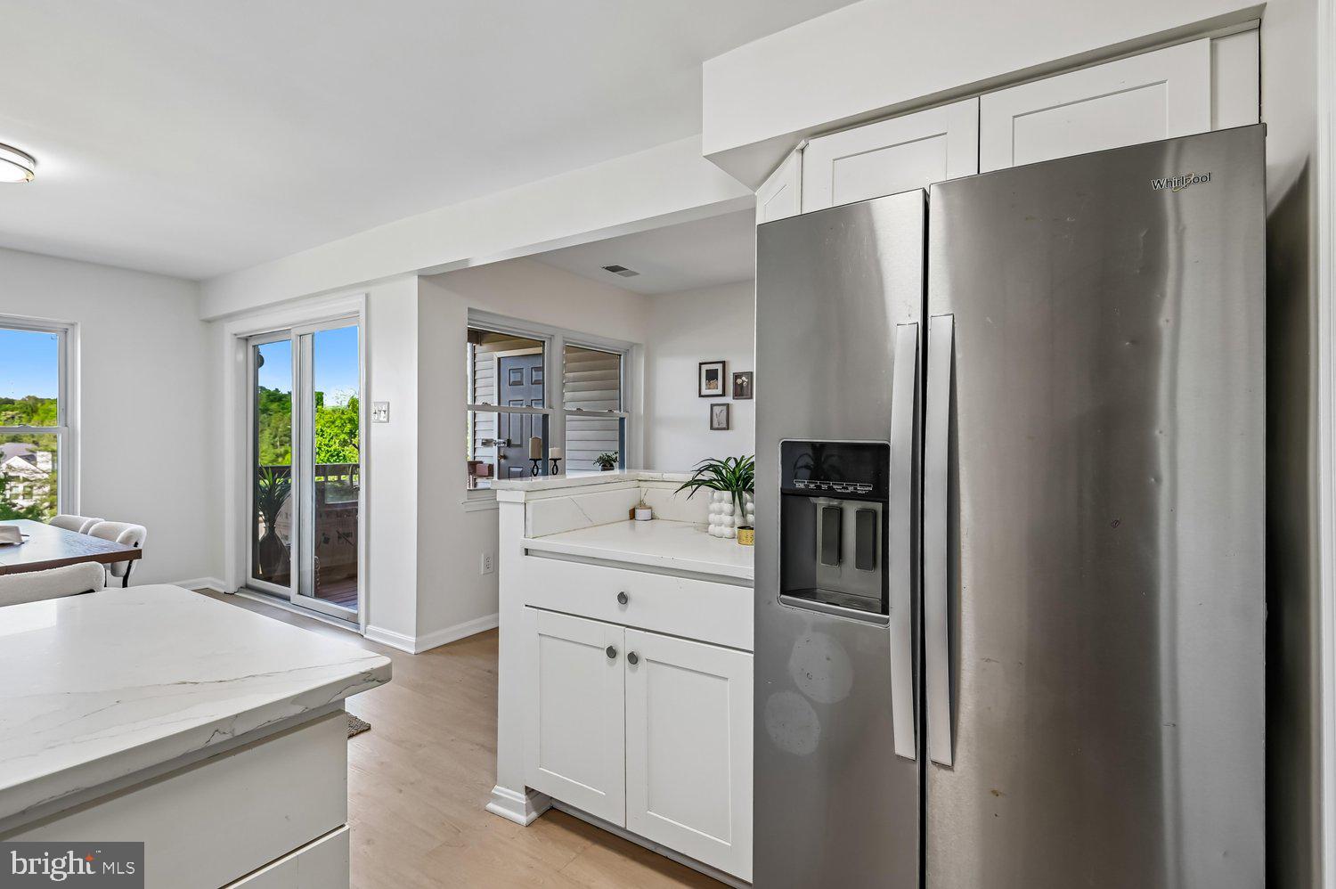 RIVERCHASE CONDOS - Residential