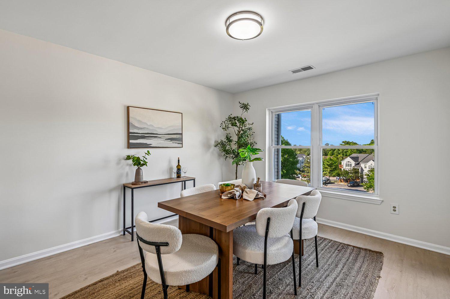 RIVERCHASE CONDOS - Residential