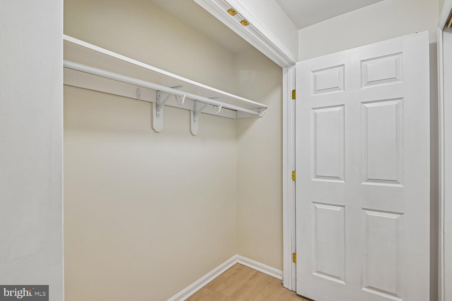 RIVERCHASE CONDOS - Residential