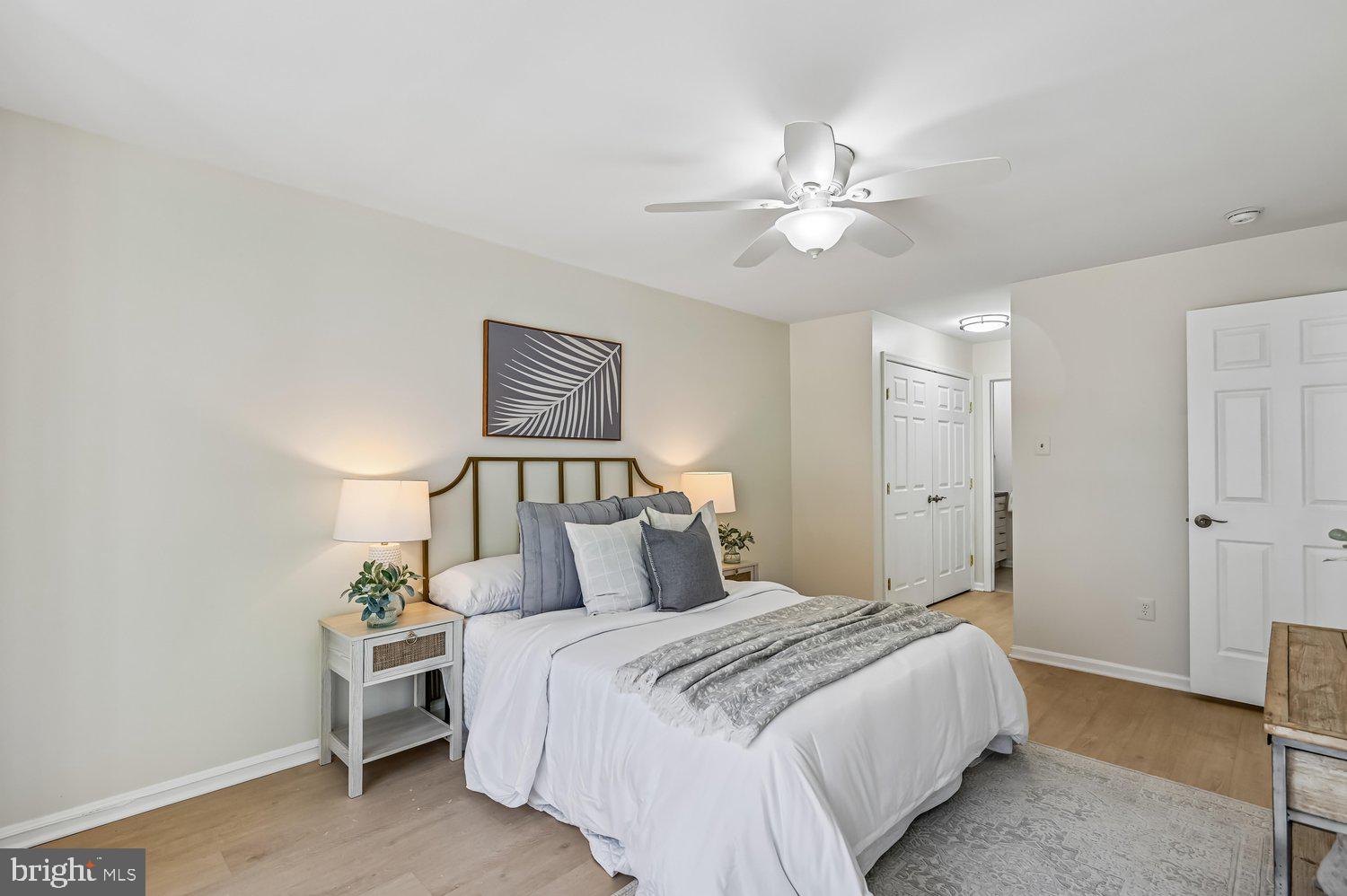 RIVERCHASE CONDOS - Residential