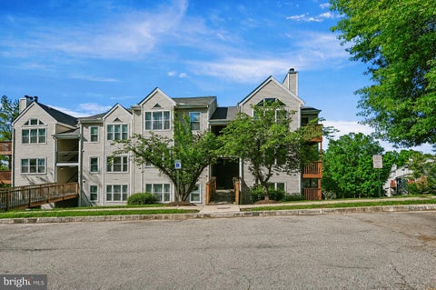 Condo For Sale - 5630 Ringwood Drive #E<br/> HALETHORPE, MD 21227