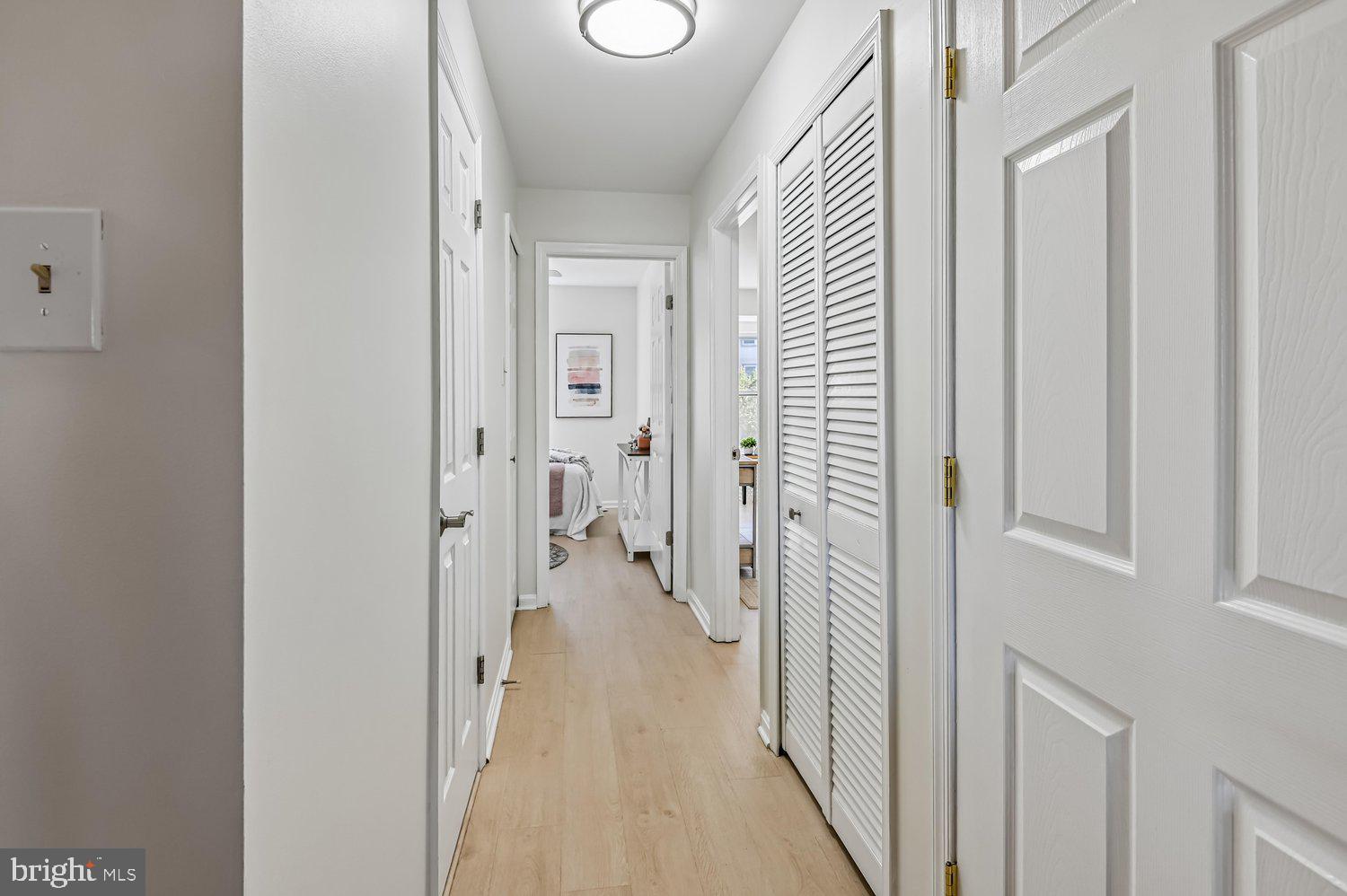 RIVERCHASE CONDOS - Residential