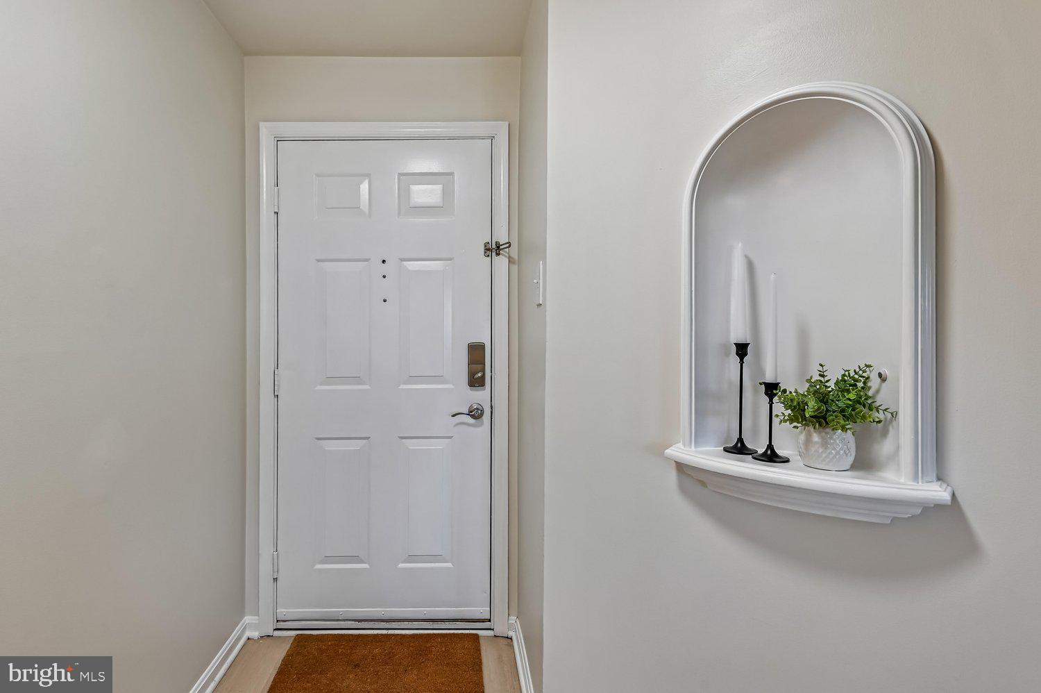 RIVERCHASE CONDOS - Residential
