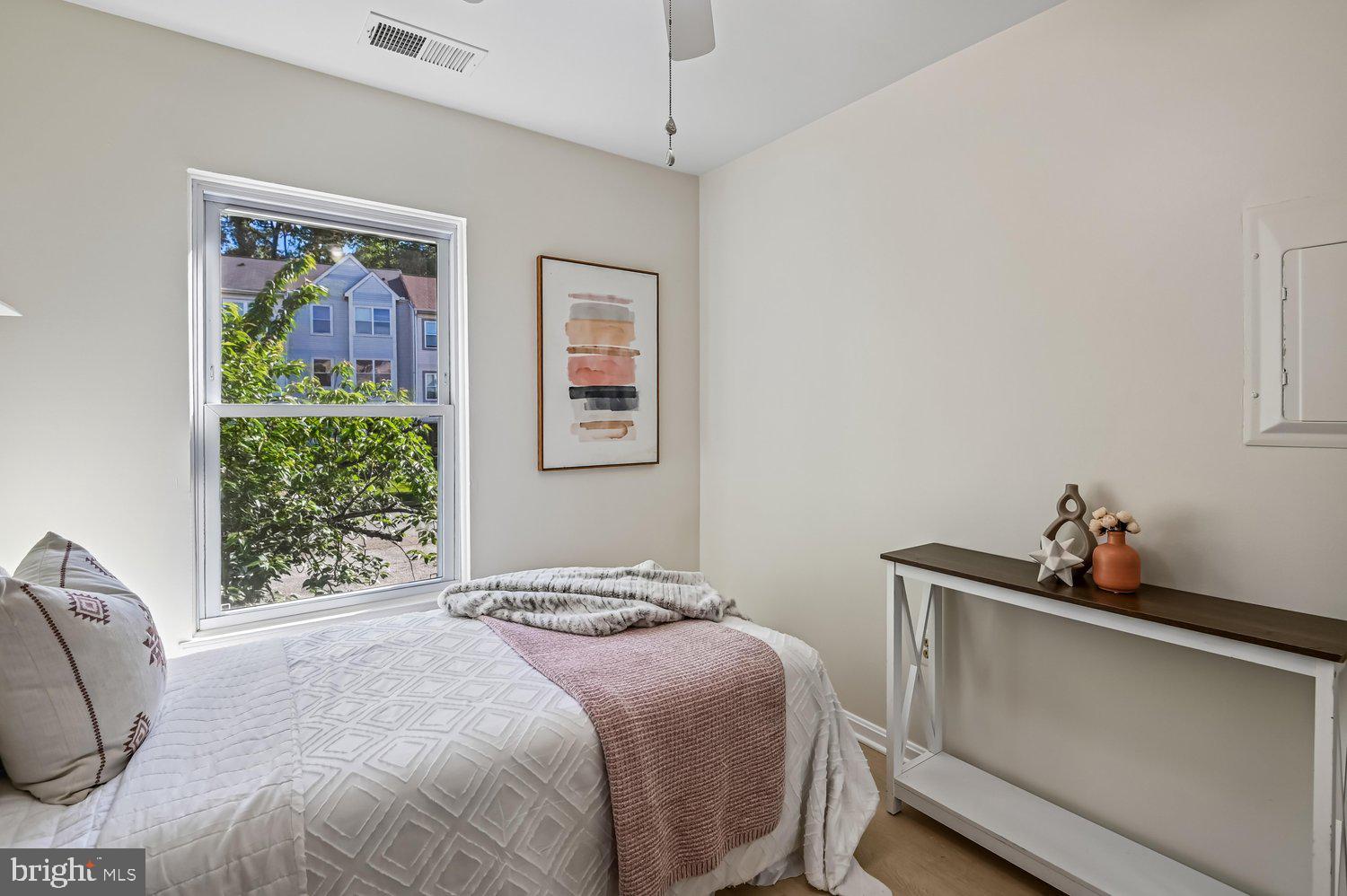 RIVERCHASE CONDOS - Residential