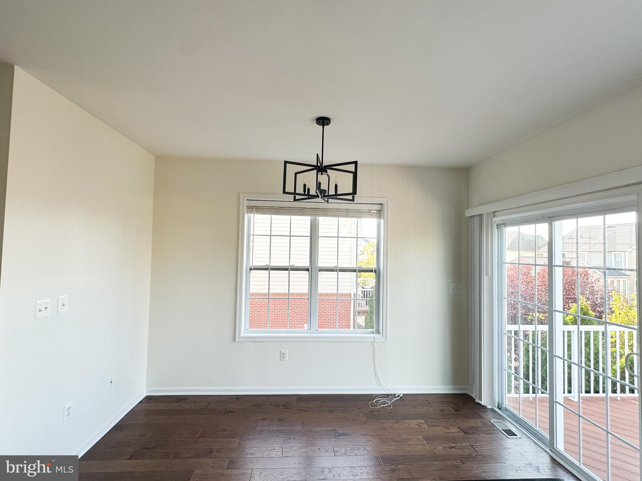 LOUDOUN VALLEY ESTATES 2 - Residential