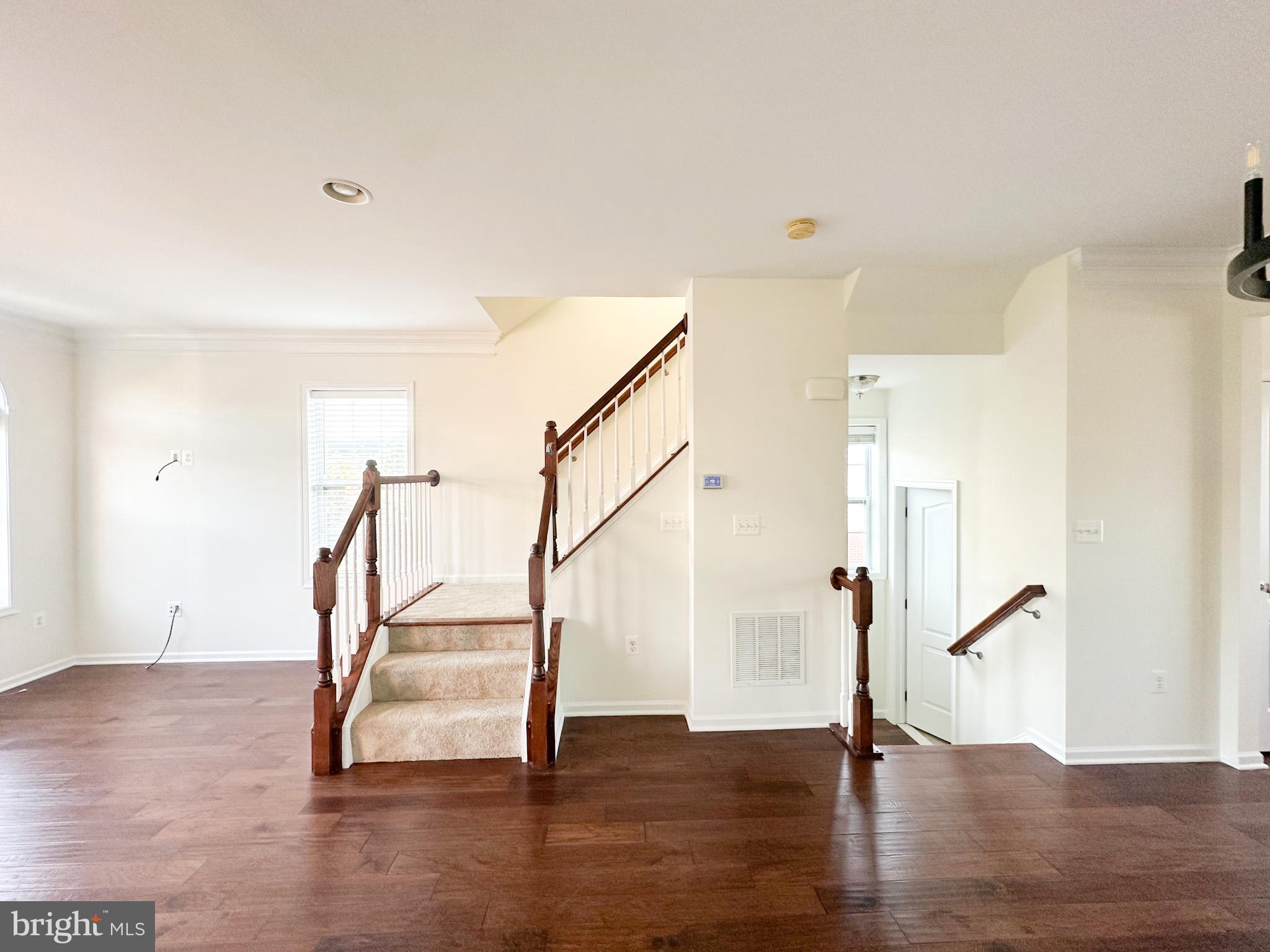 LOUDOUN VALLEY ESTATES 2 - Residential