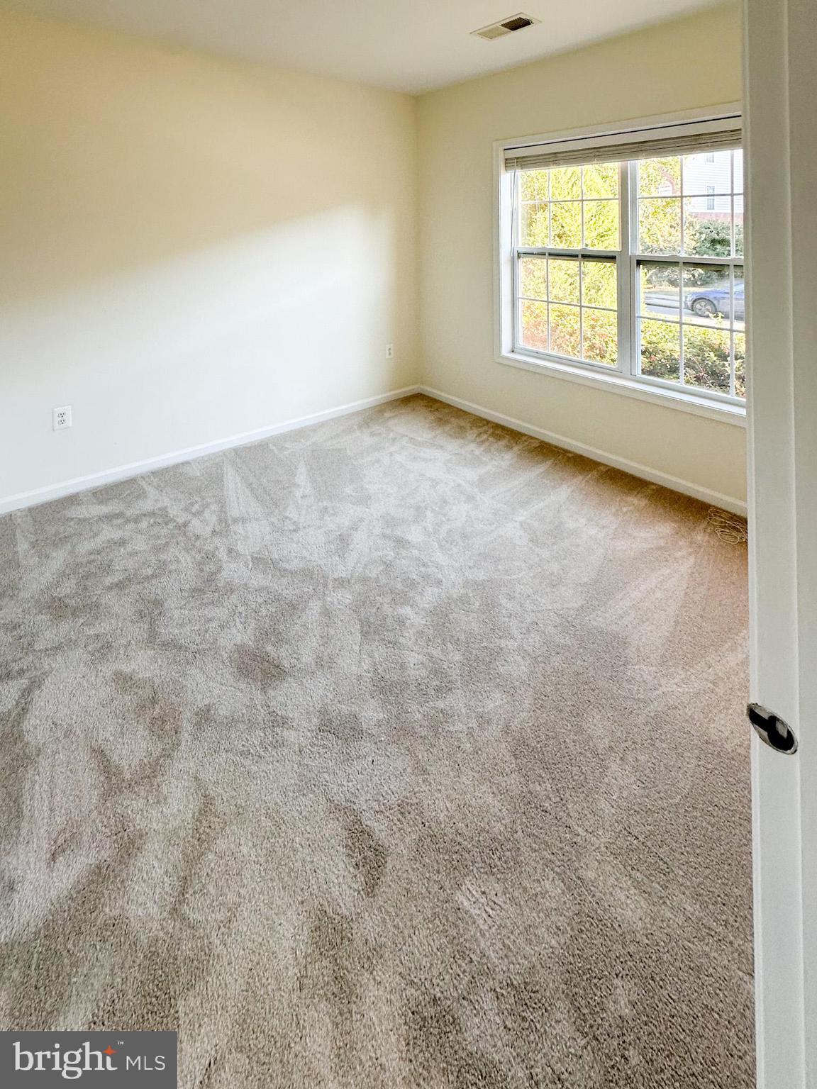 LOUDOUN VALLEY ESTATES 2 - Residential