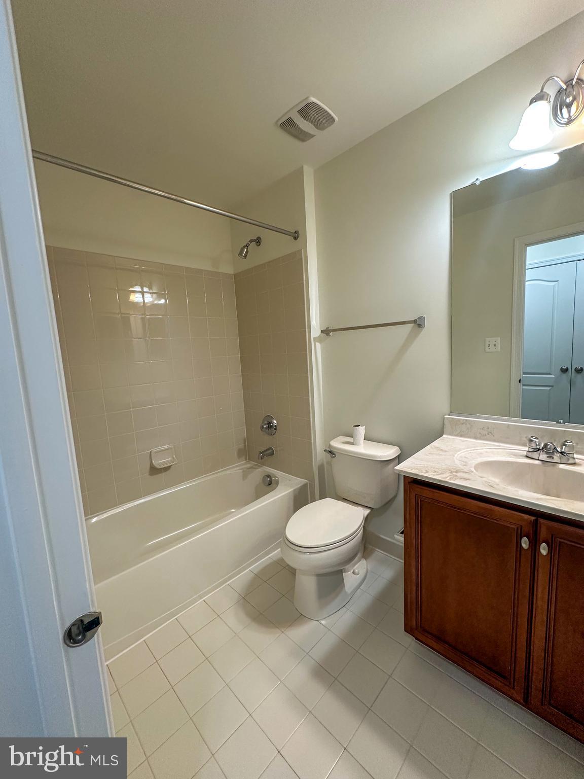 LOUDOUN VALLEY ESTATES 2 - Residential