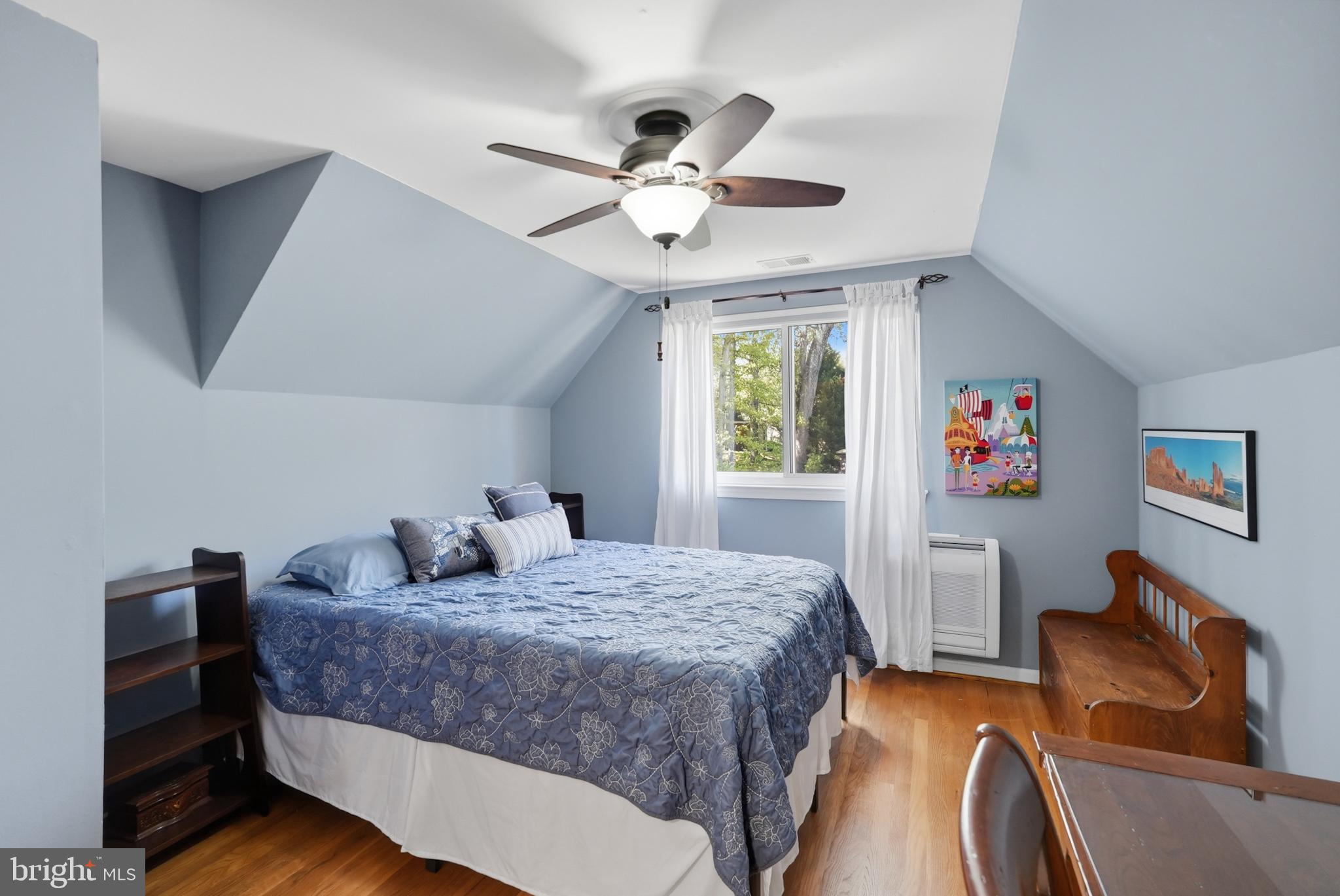 WEST SPRINGFIELD VILLAGE - Residential