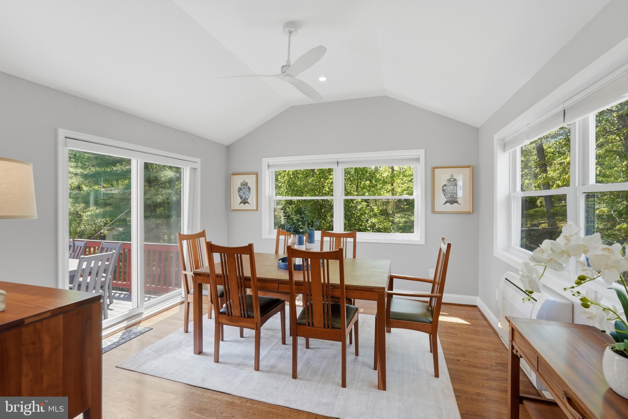 WEST SPRINGFIELD VILLAGE - Residential