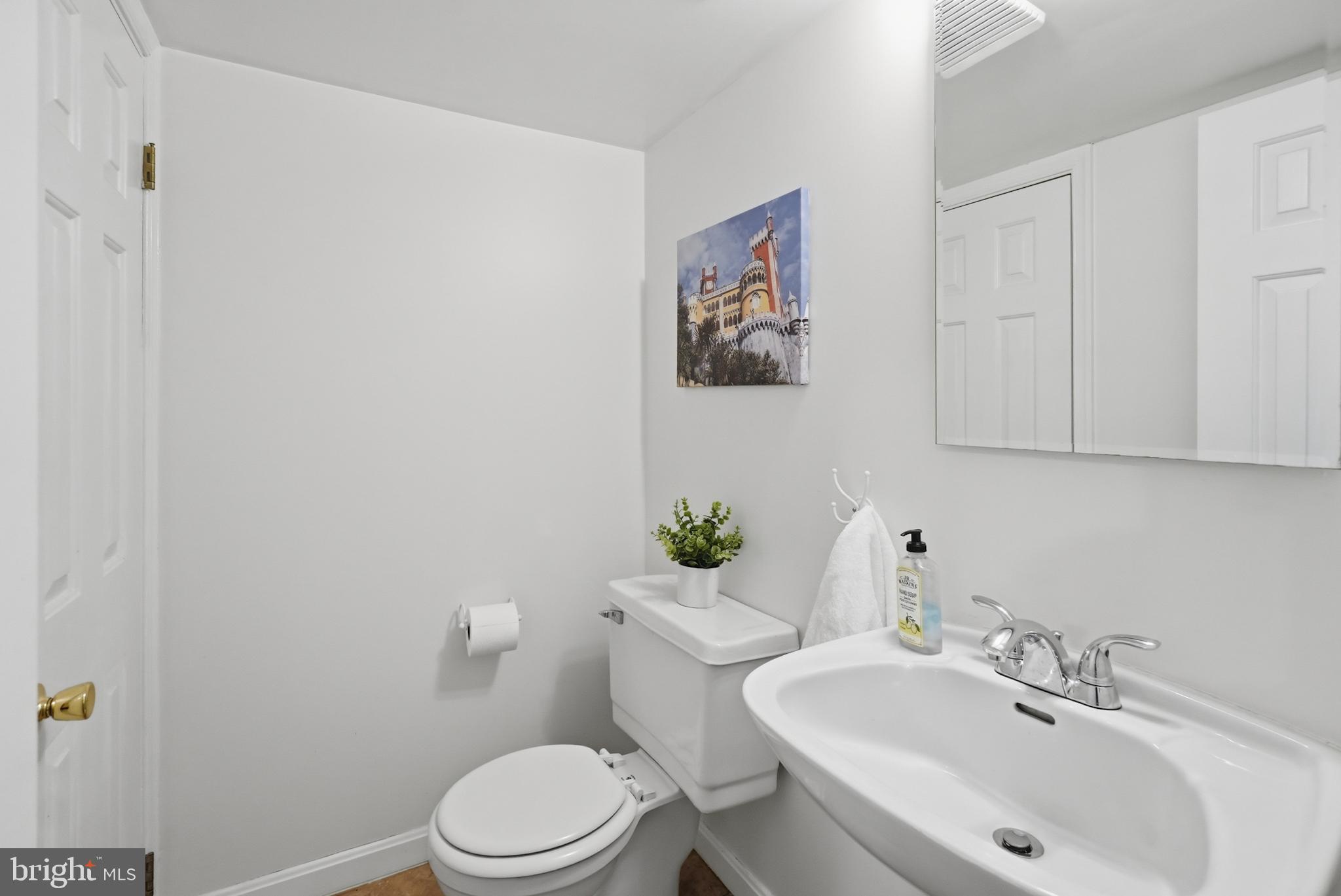 WEST SPRINGFIELD VILLAGE - Residential