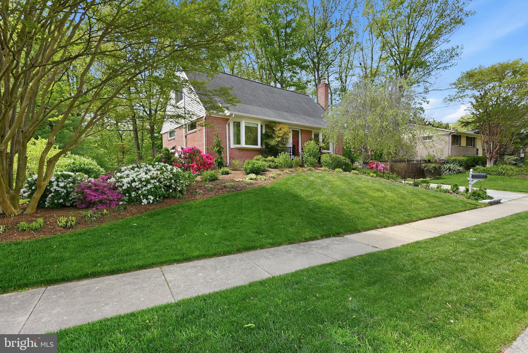 WEST SPRINGFIELD VILLAGE - Residential