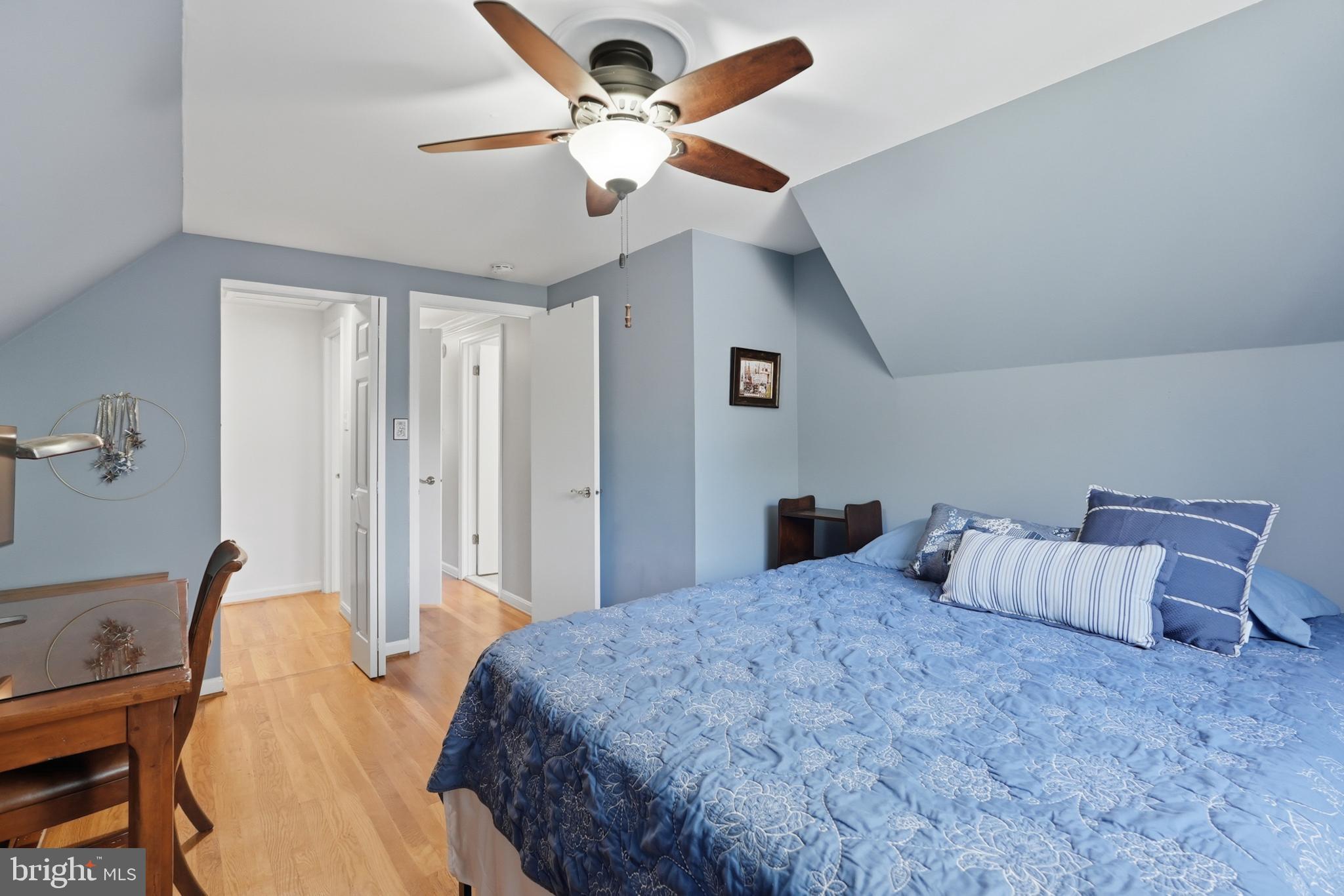 WEST SPRINGFIELD VILLAGE - Residential