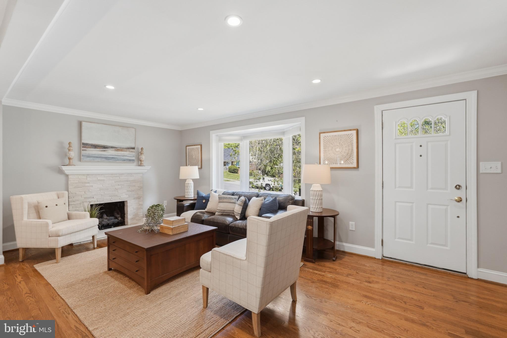 WEST SPRINGFIELD VILLAGE - Residential