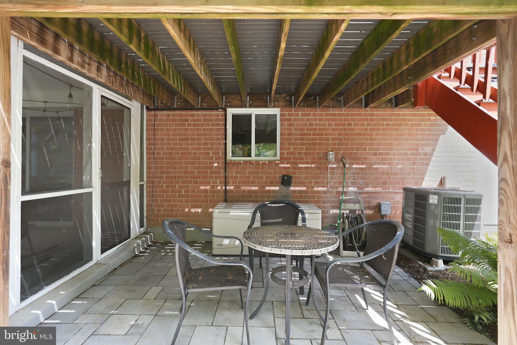 WEST SPRINGFIELD VILLAGE - Residential