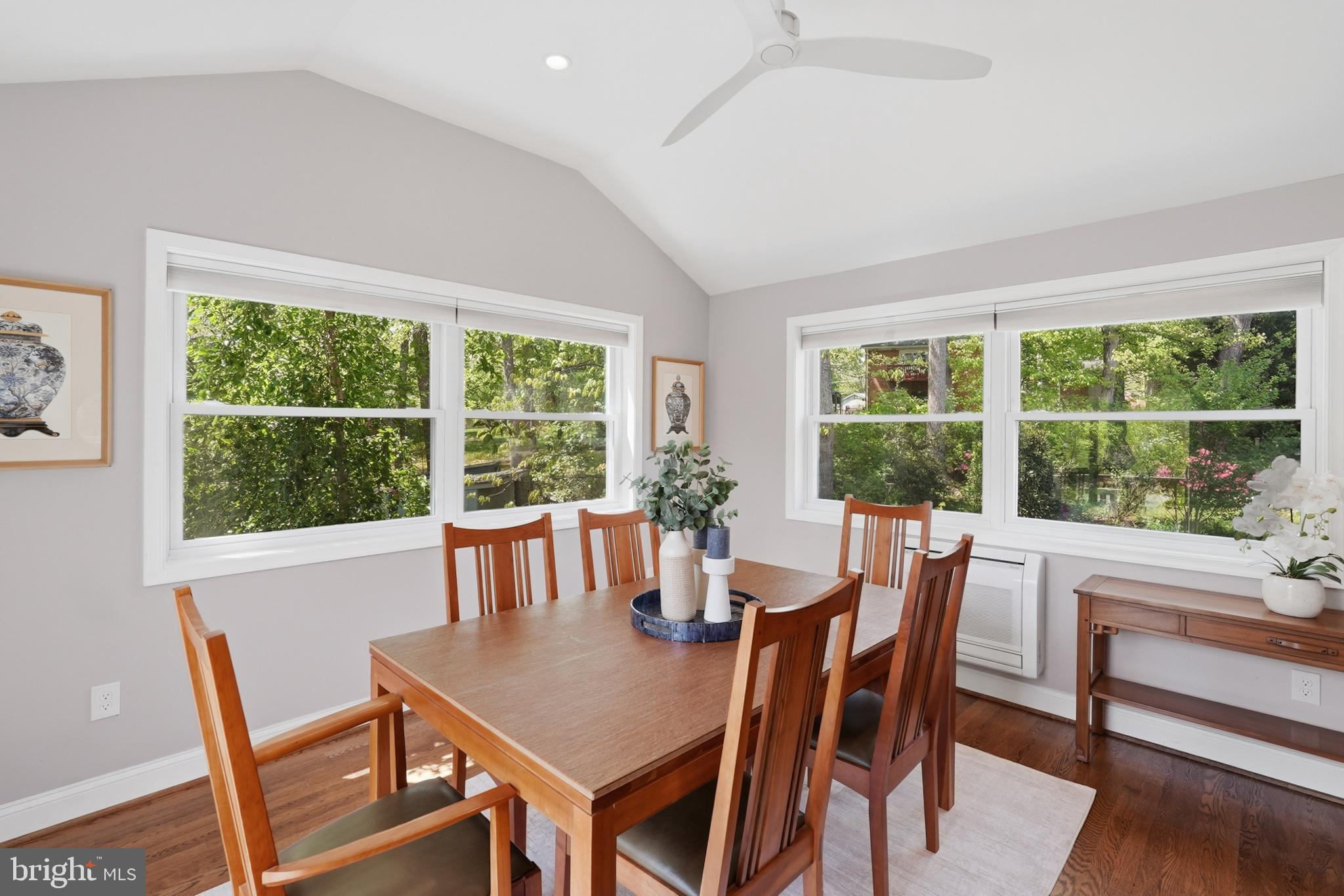 WEST SPRINGFIELD VILLAGE - Residential