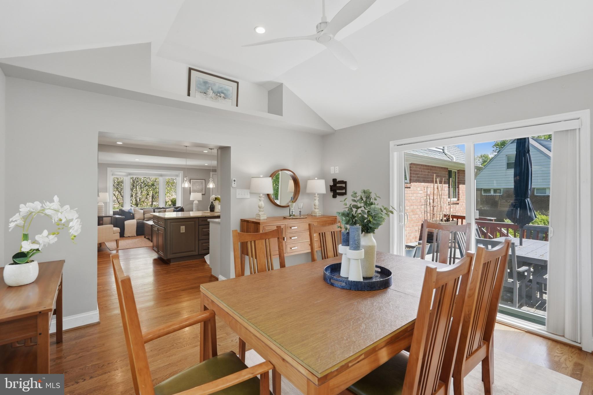 WEST SPRINGFIELD VILLAGE - Residential