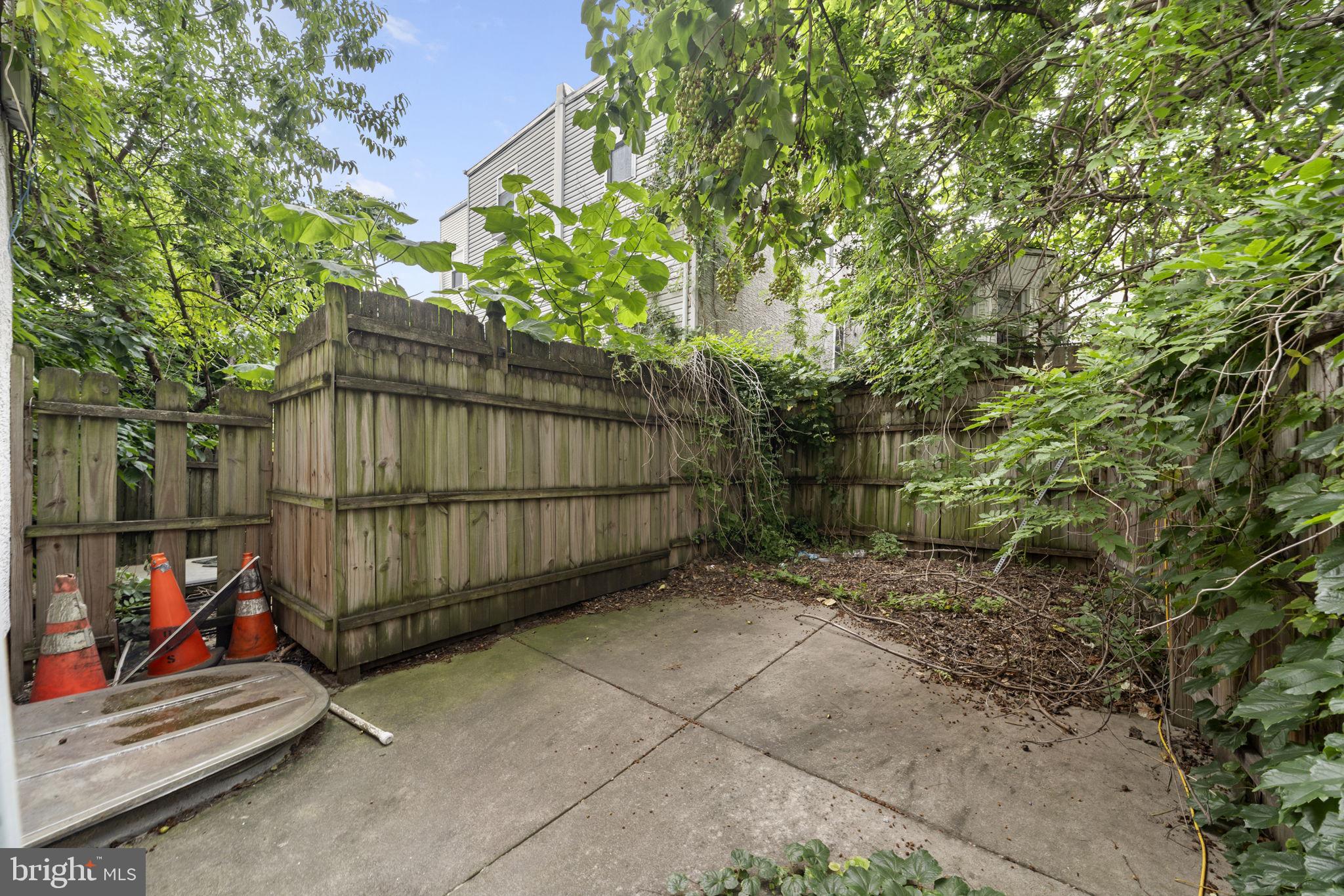1702 N 18TH STREET