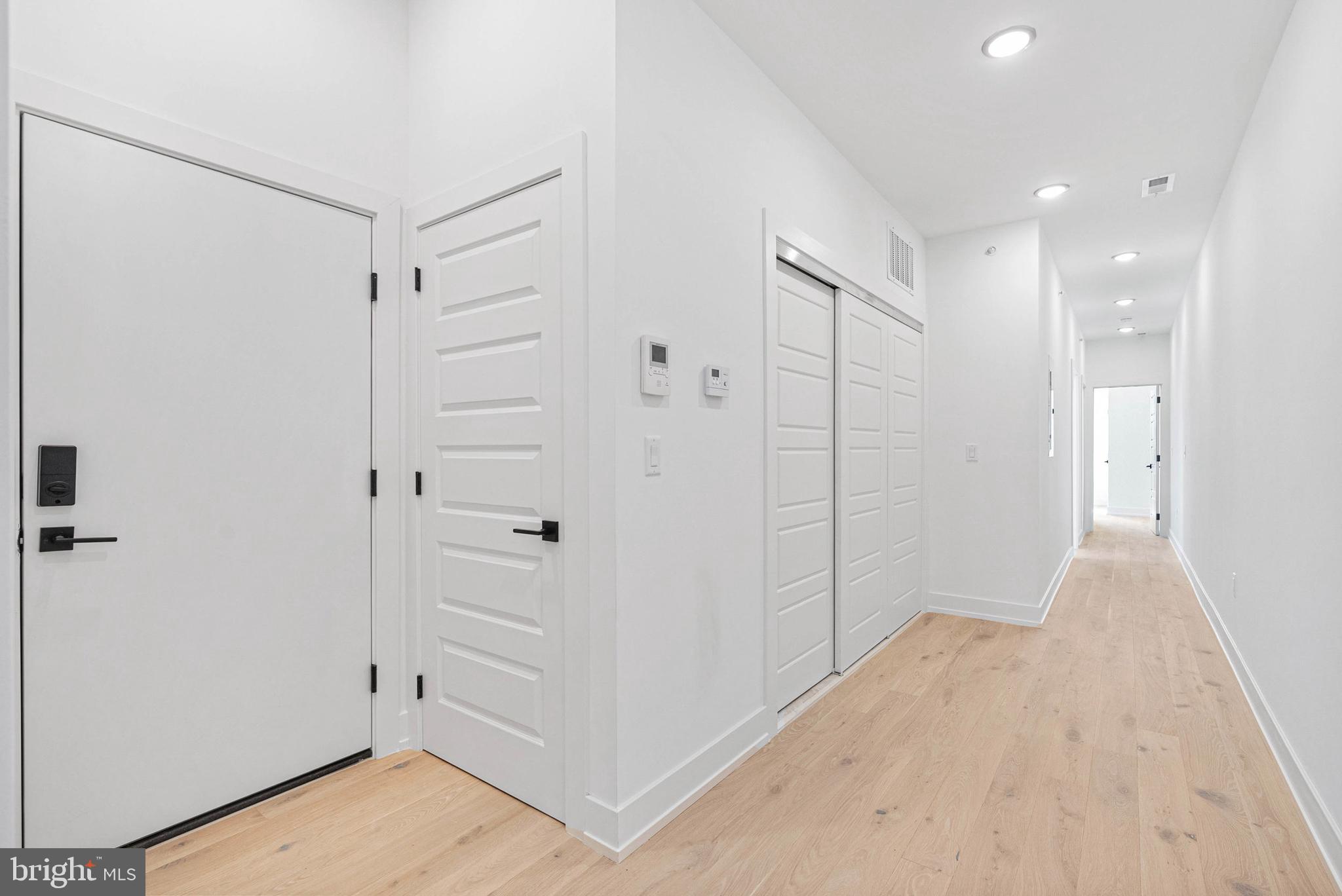 OLDE KENSINGTON - Residential