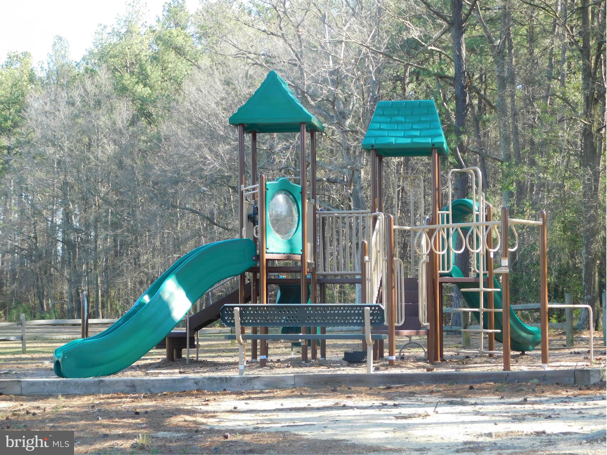 PINEFIELD - Residential