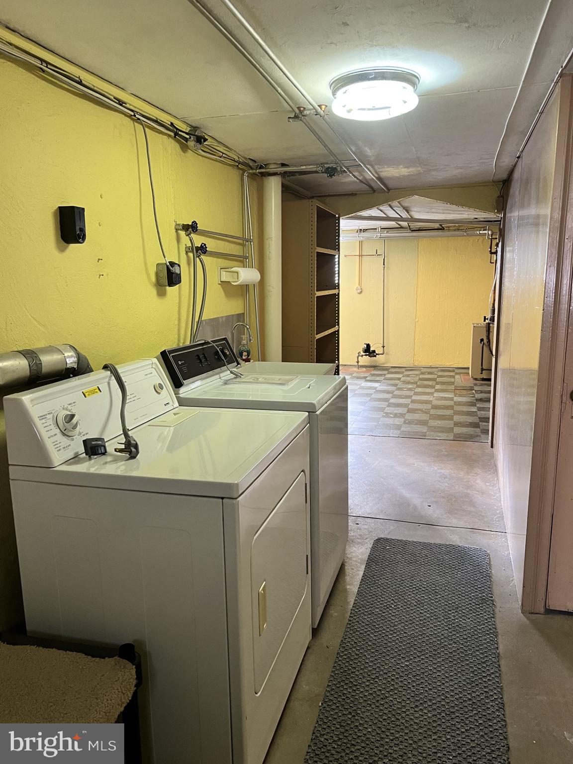 MAYFAIR - Residential