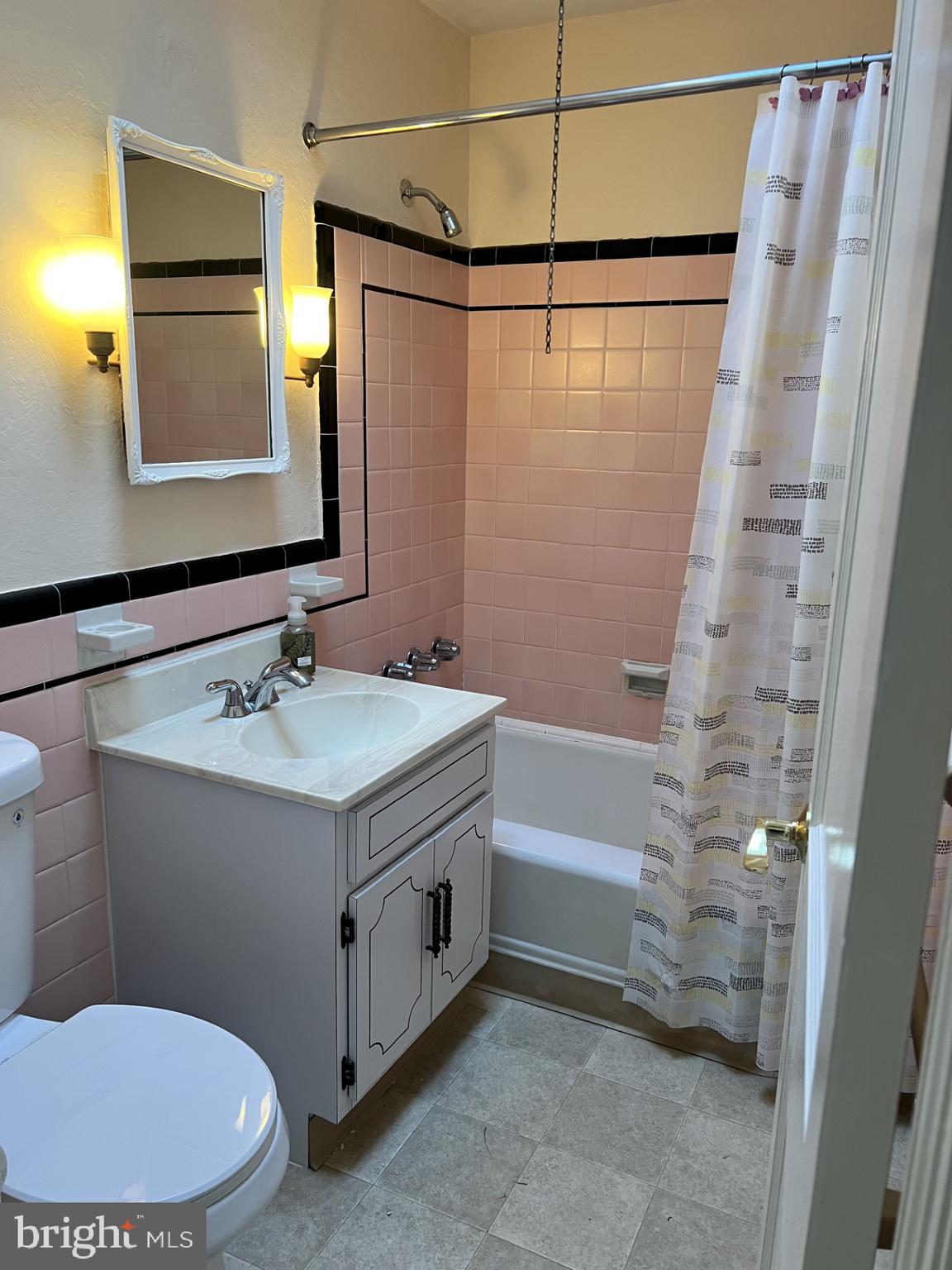 MAYFAIR - Residential