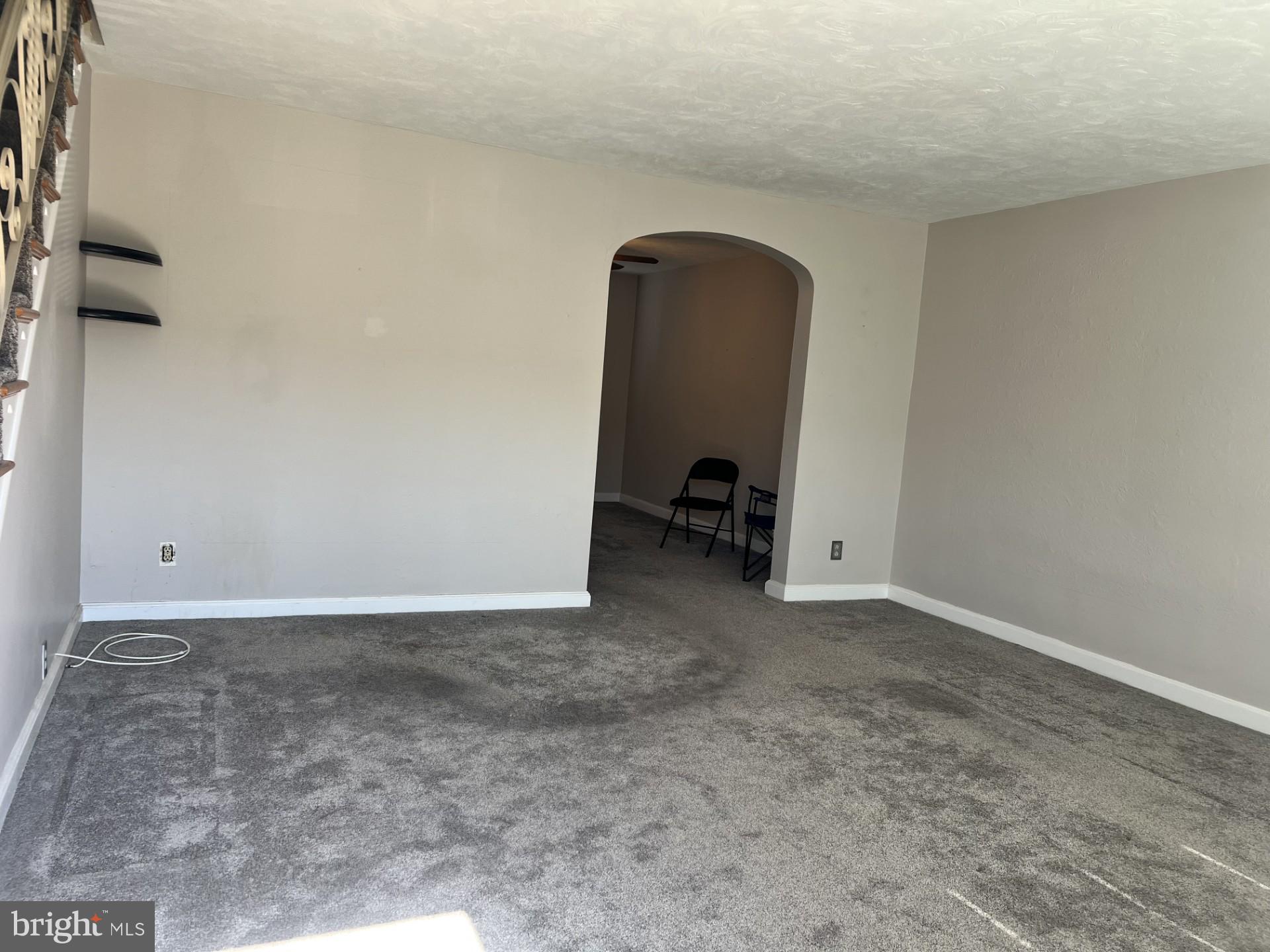 4427 TEESDALE STREET