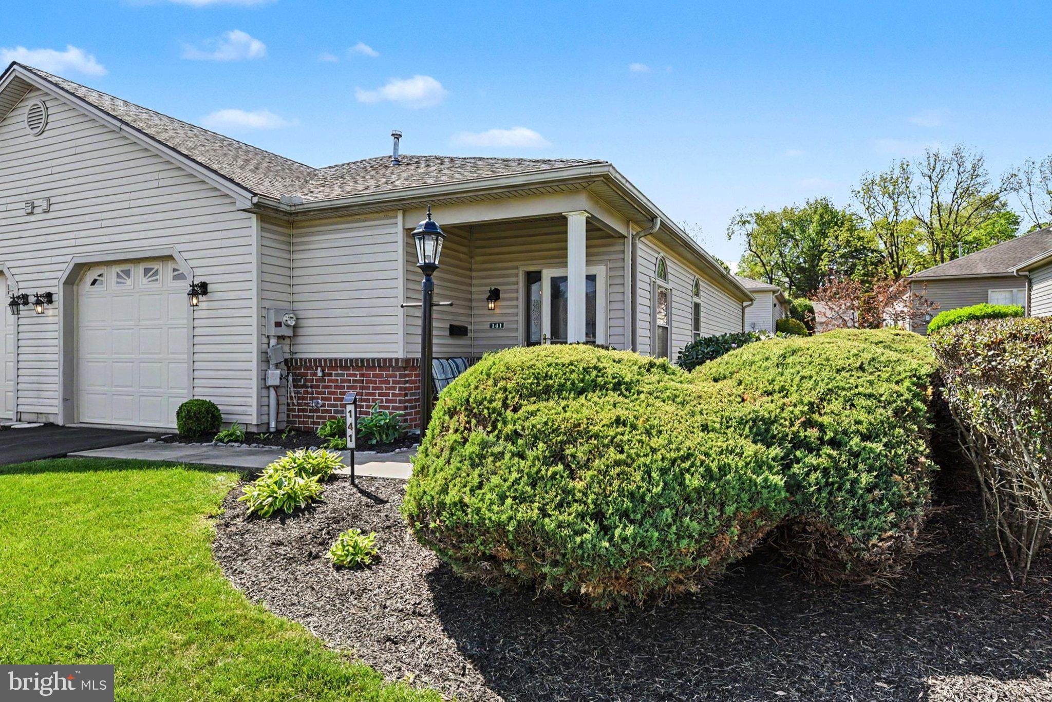 141 LEONARD LANE